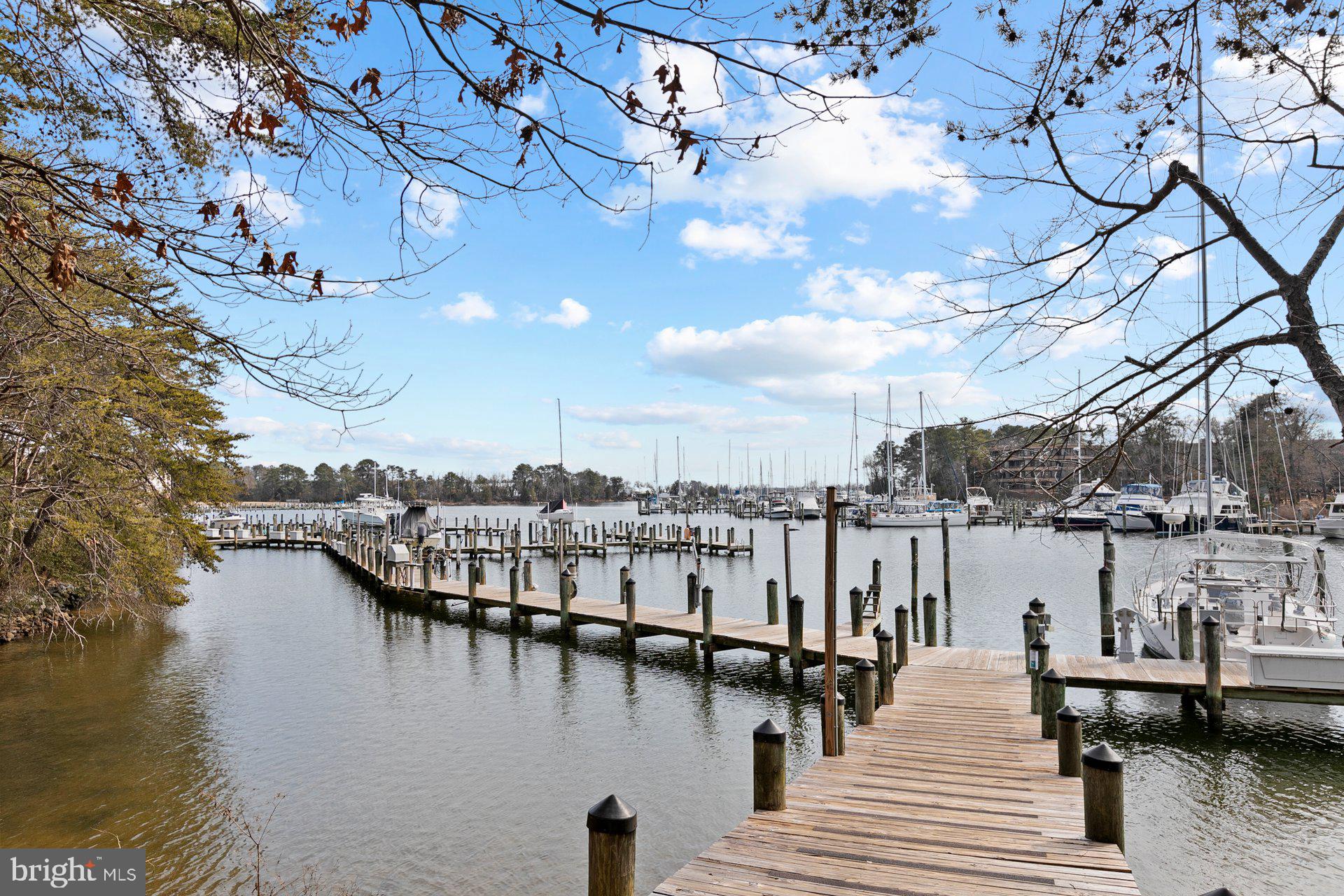 SOLOMONS LANDING - Residential