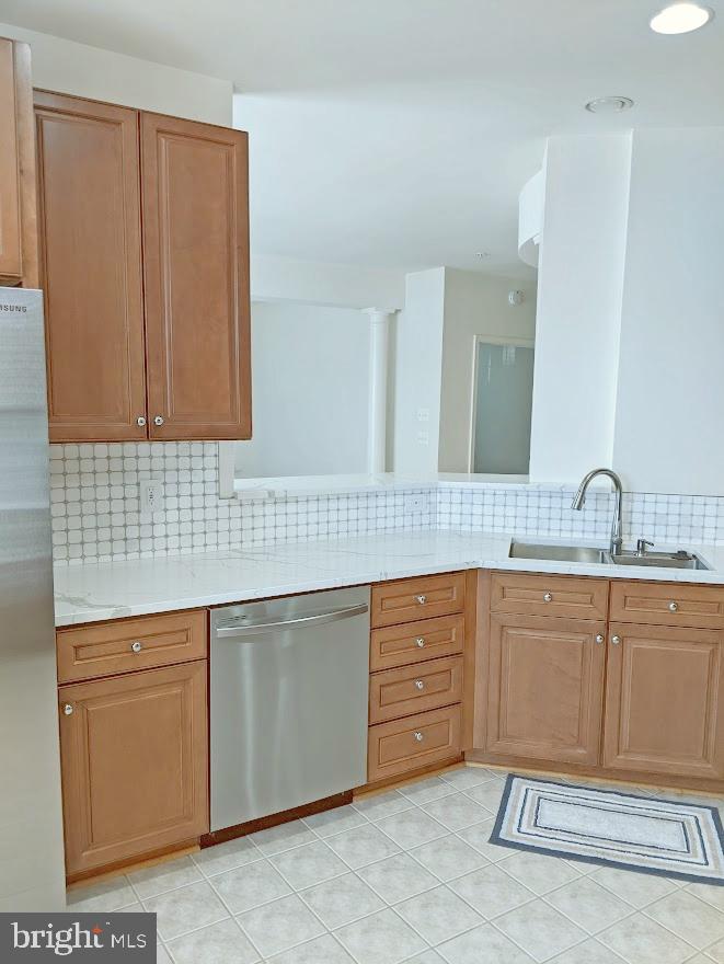 SOLOMONS LANDING - Residential