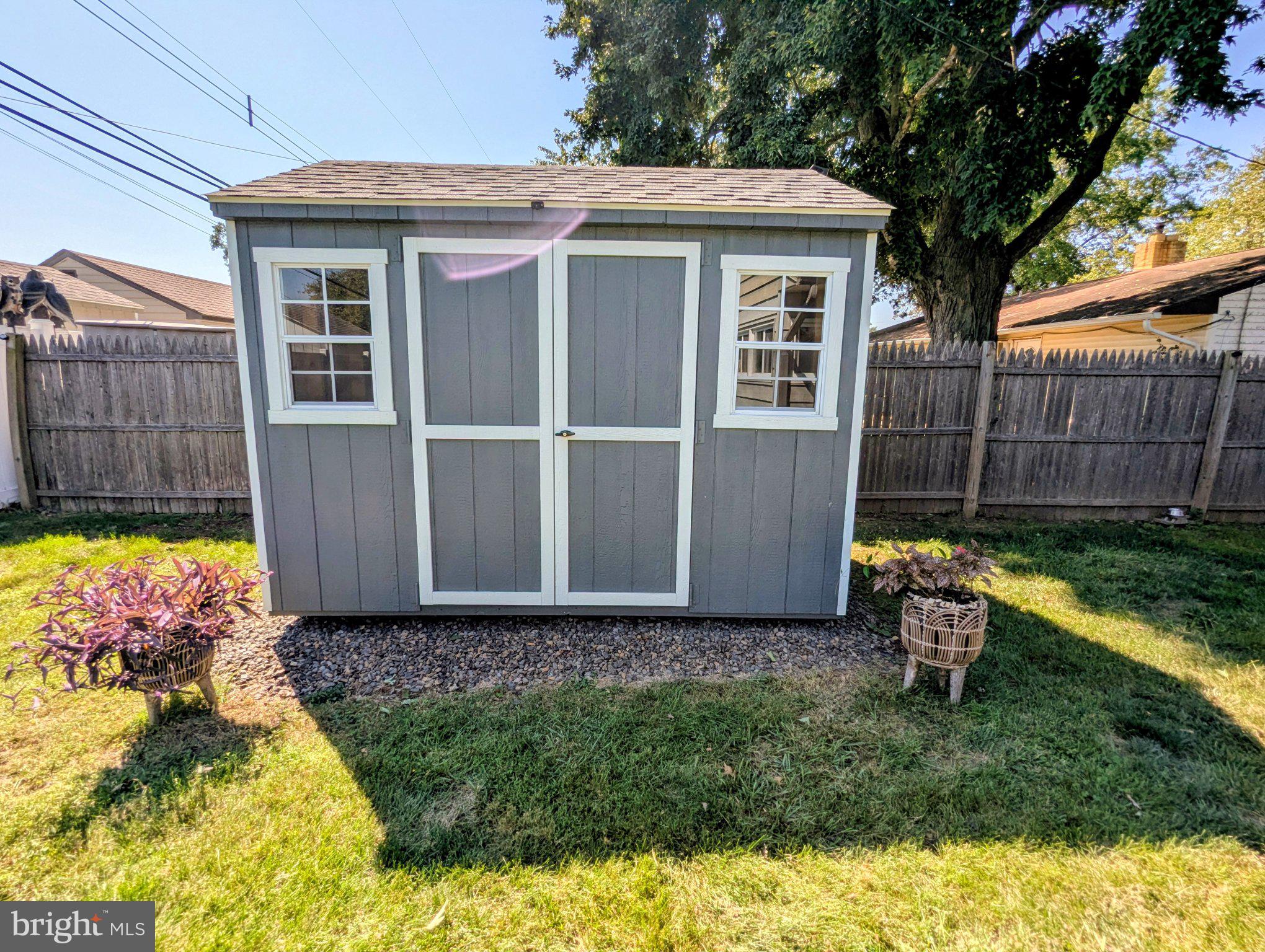 30 FOREST LANE