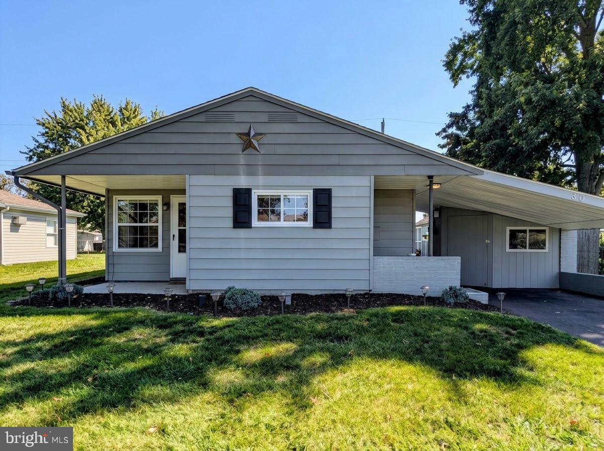 30 FOREST LANE