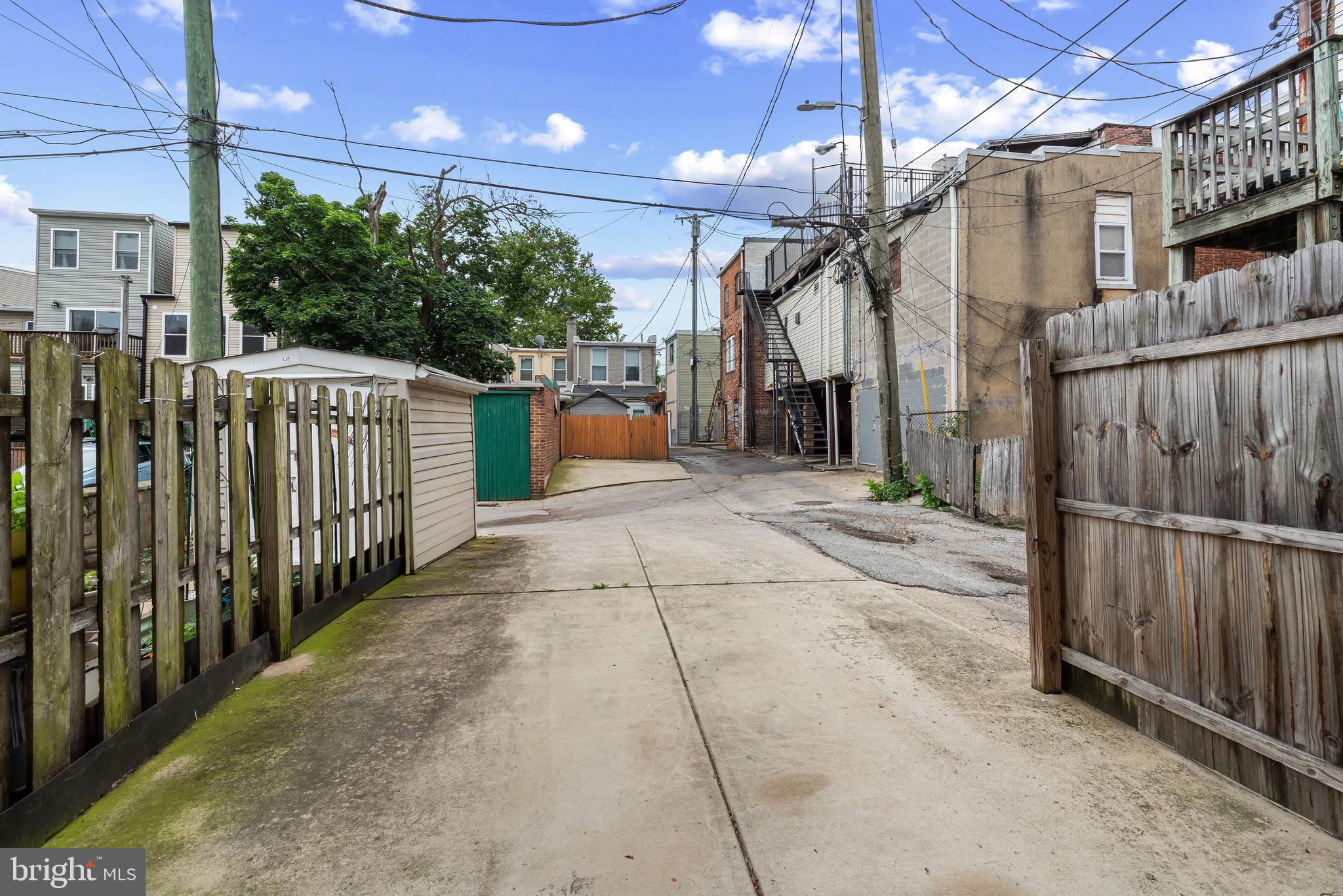 HAMPDEN HISTORIC DISTRICT - Residential
