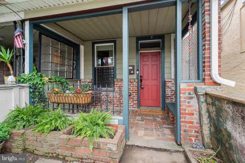 Townhouse For Sale - 3552 Roland Avenue<br/> BALTIMORE, MD 21211