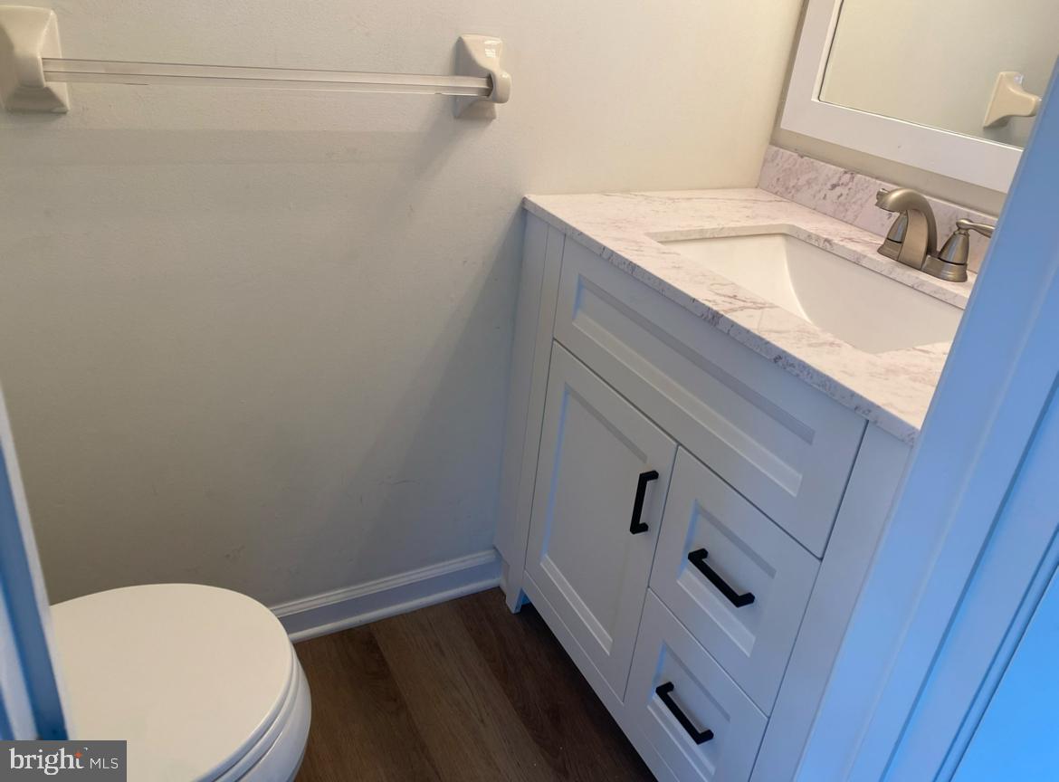 BALLINAHINCH - Residential Lease