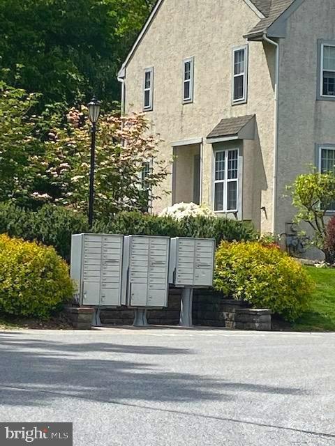 BALLINAHINCH - Residential Lease