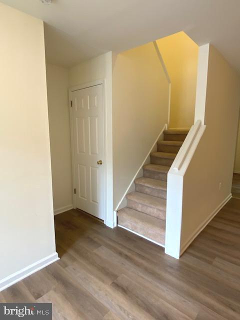 BALLINAHINCH - Residential Lease