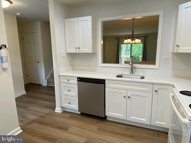 BALLINAHINCH - Residential Lease