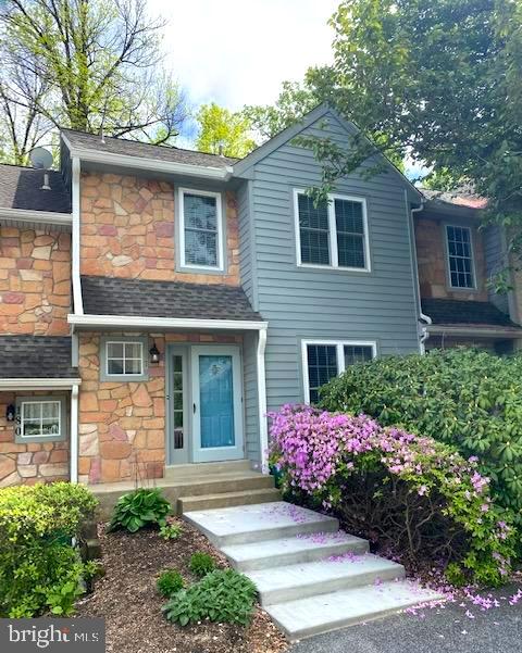 BALLINAHINCH - Residential Lease