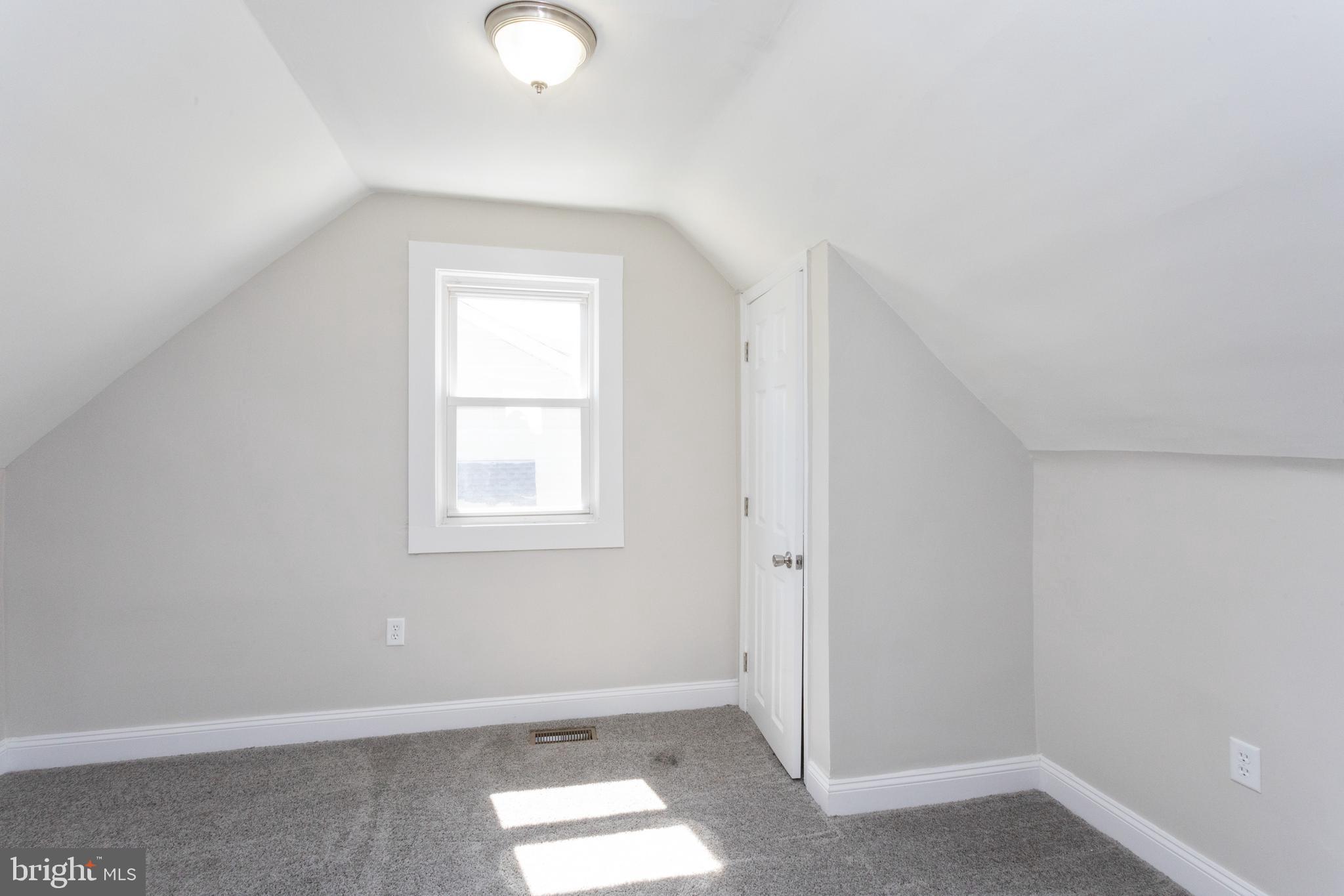 GARRISON - Residential