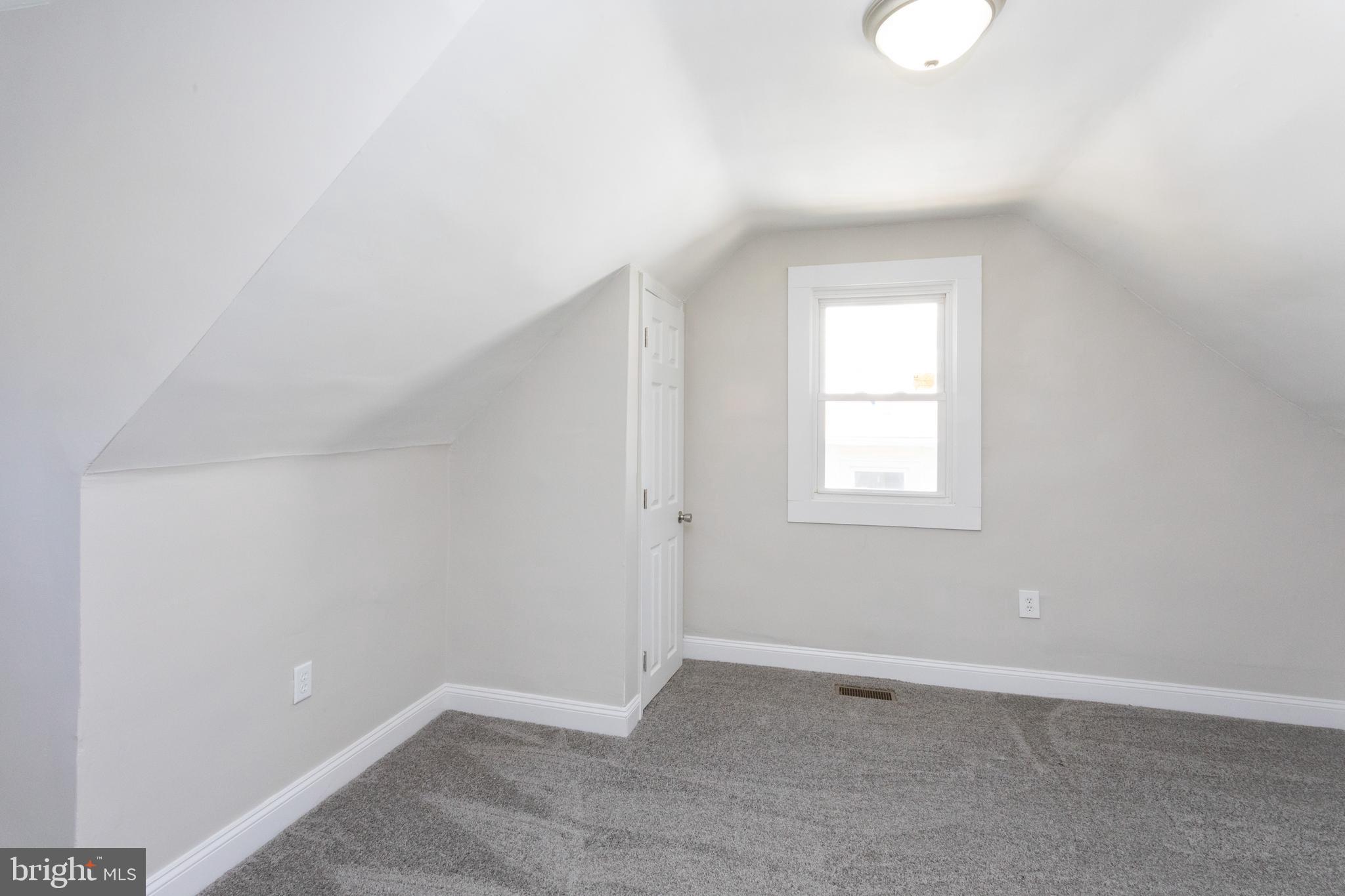 GARRISON - Residential