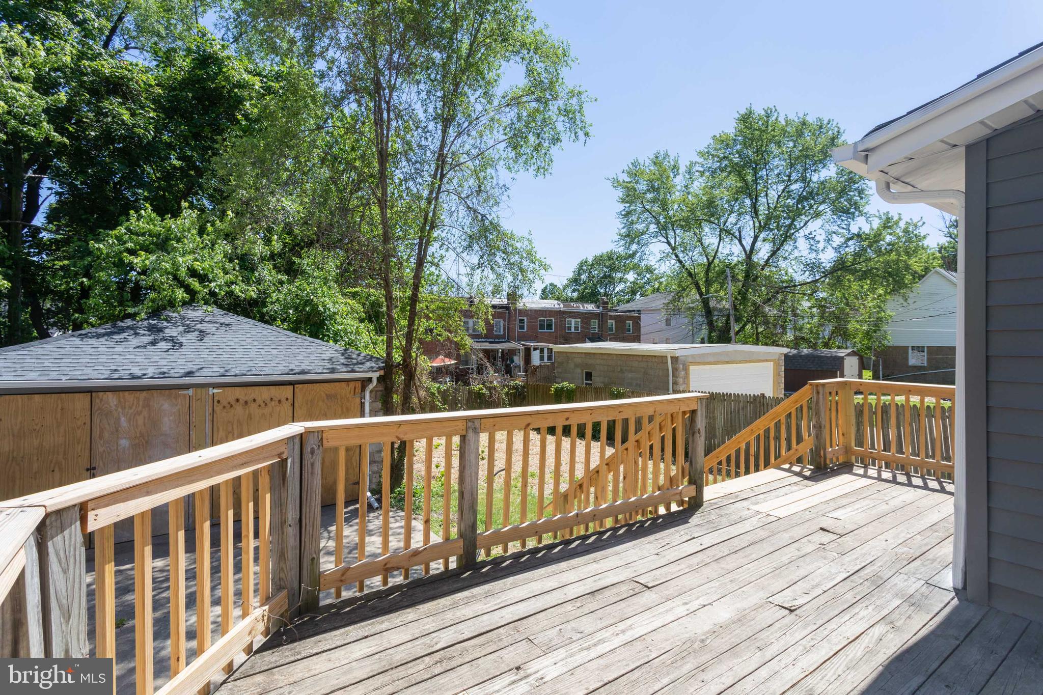 GARRISON - Residential