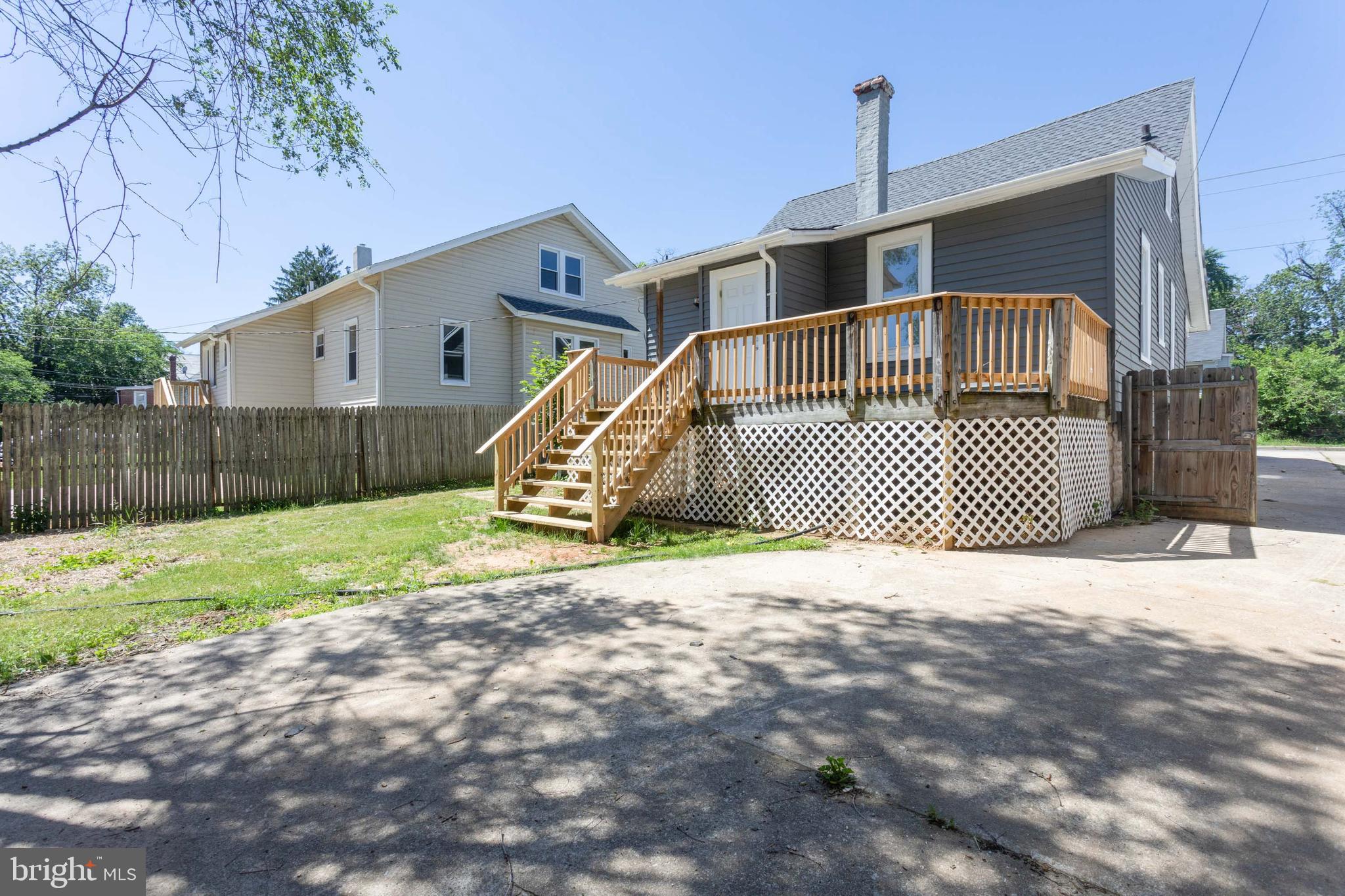 GARRISON - Residential