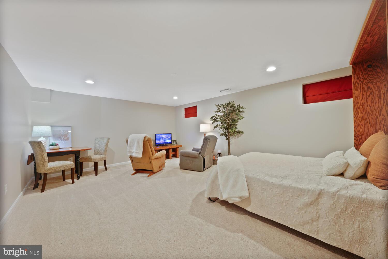 BRAMBLETON - Residential