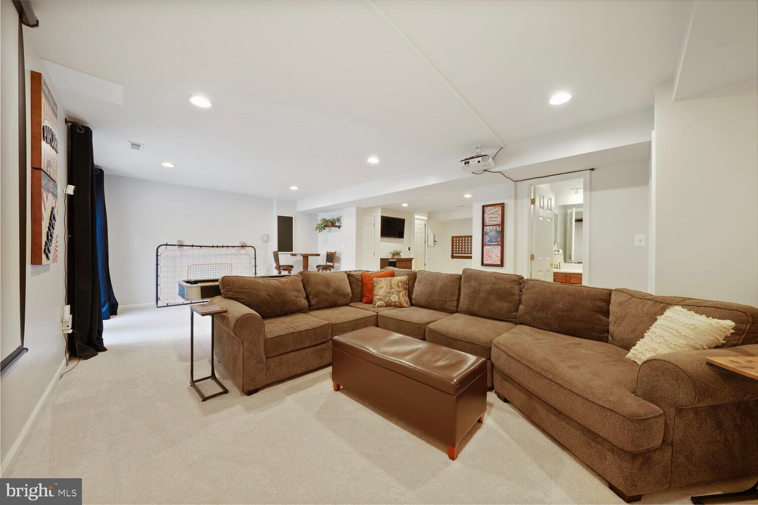 BRAMBLETON - Residential