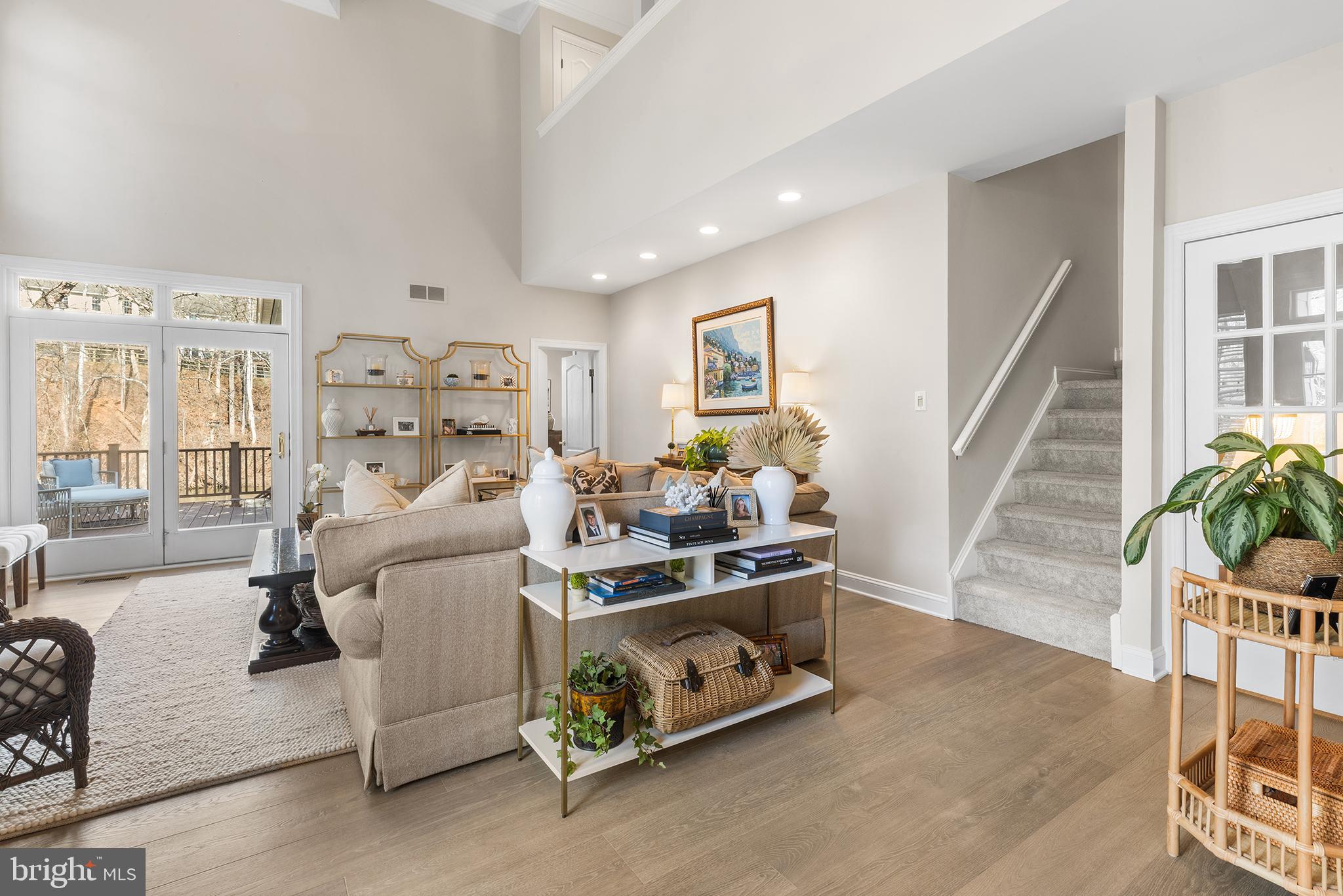 DAYLESFORD LAKE - Residential