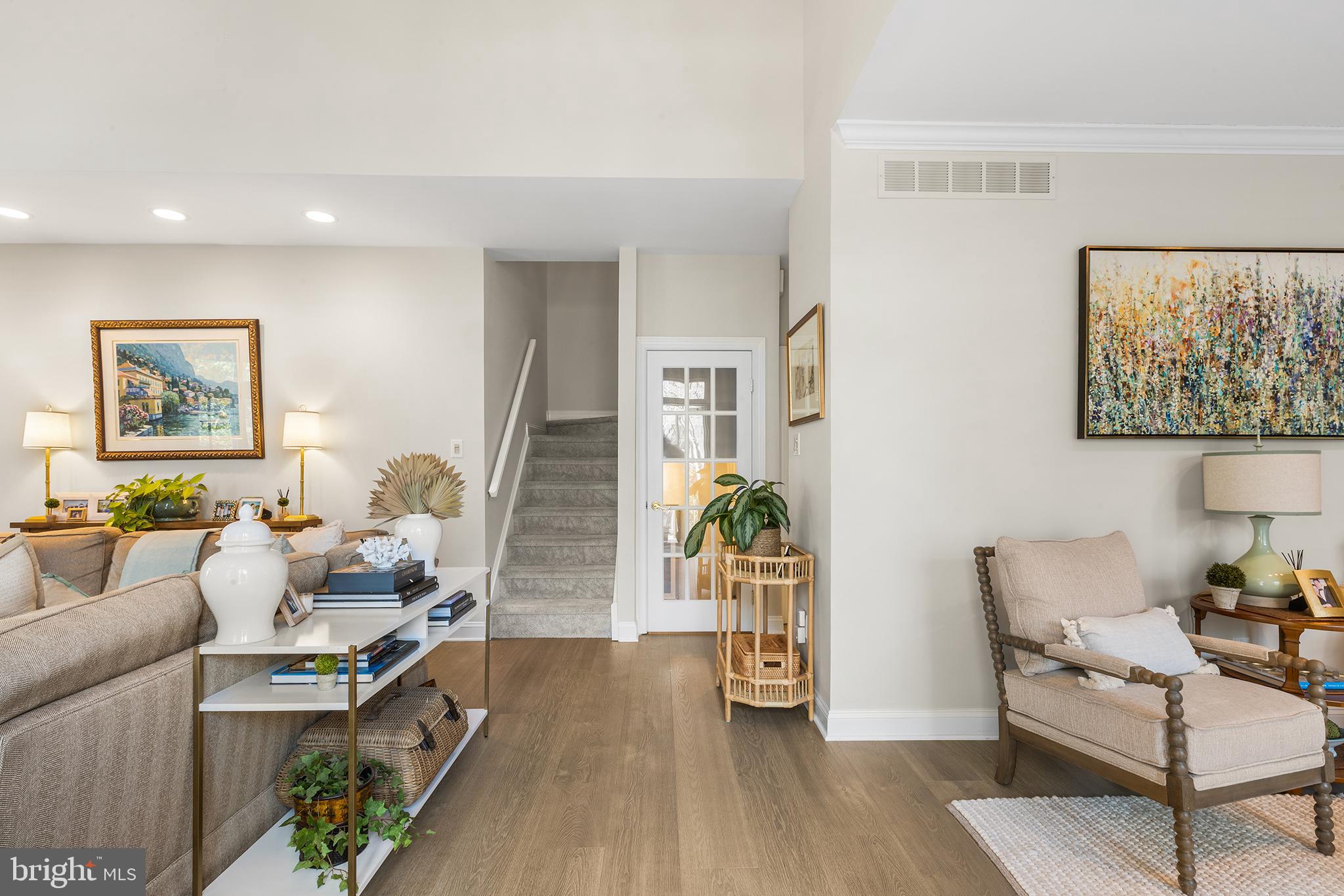 DAYLESFORD LAKE - Residential