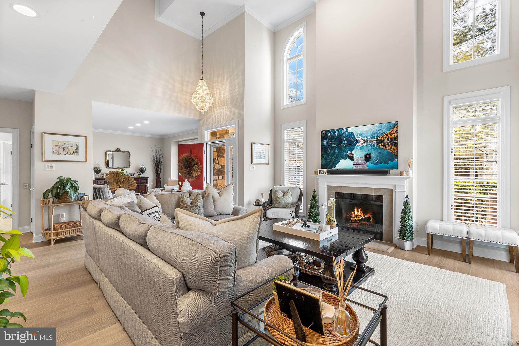 DAYLESFORD LAKE - Residential