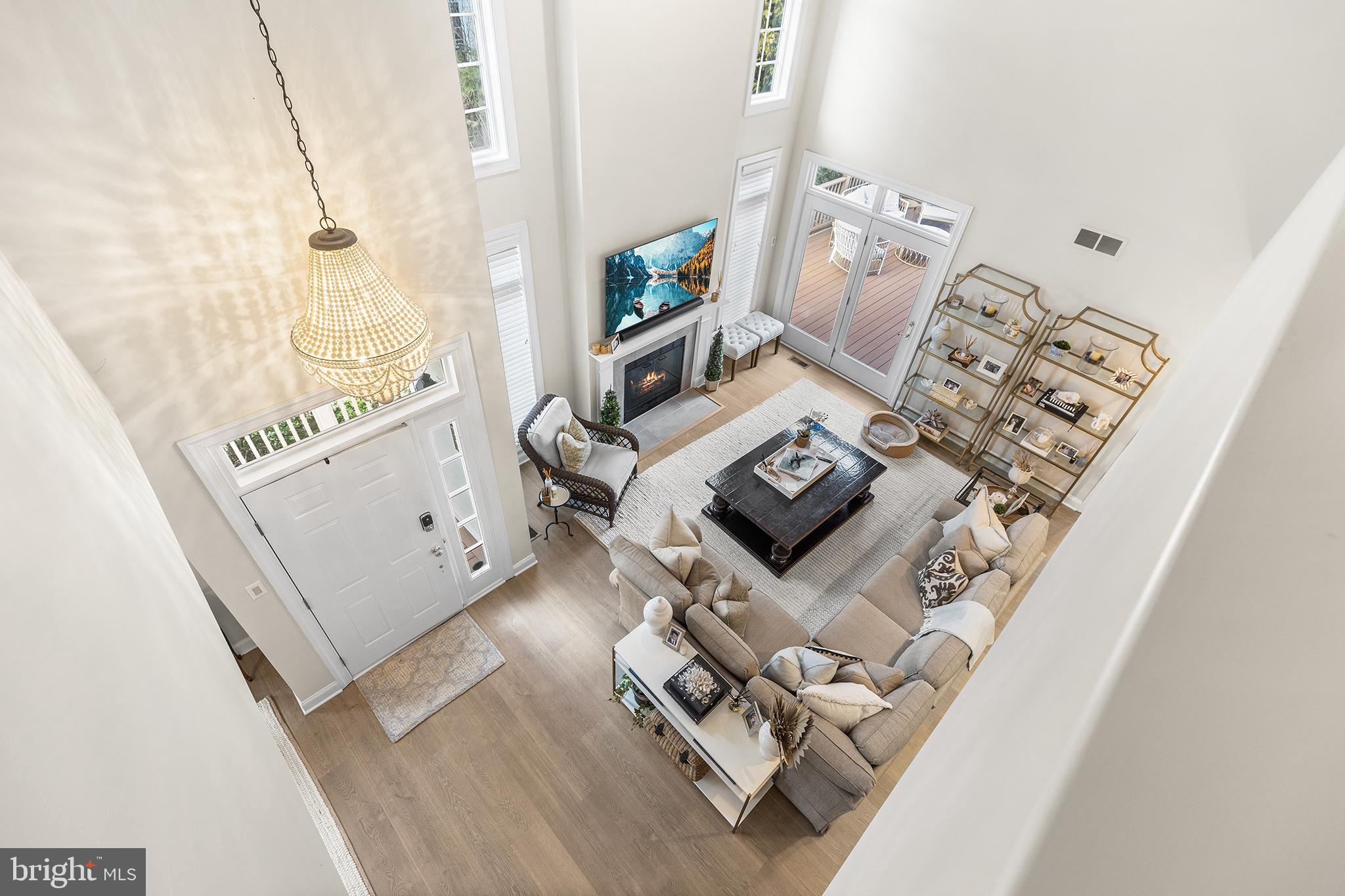 DAYLESFORD LAKE - Residential