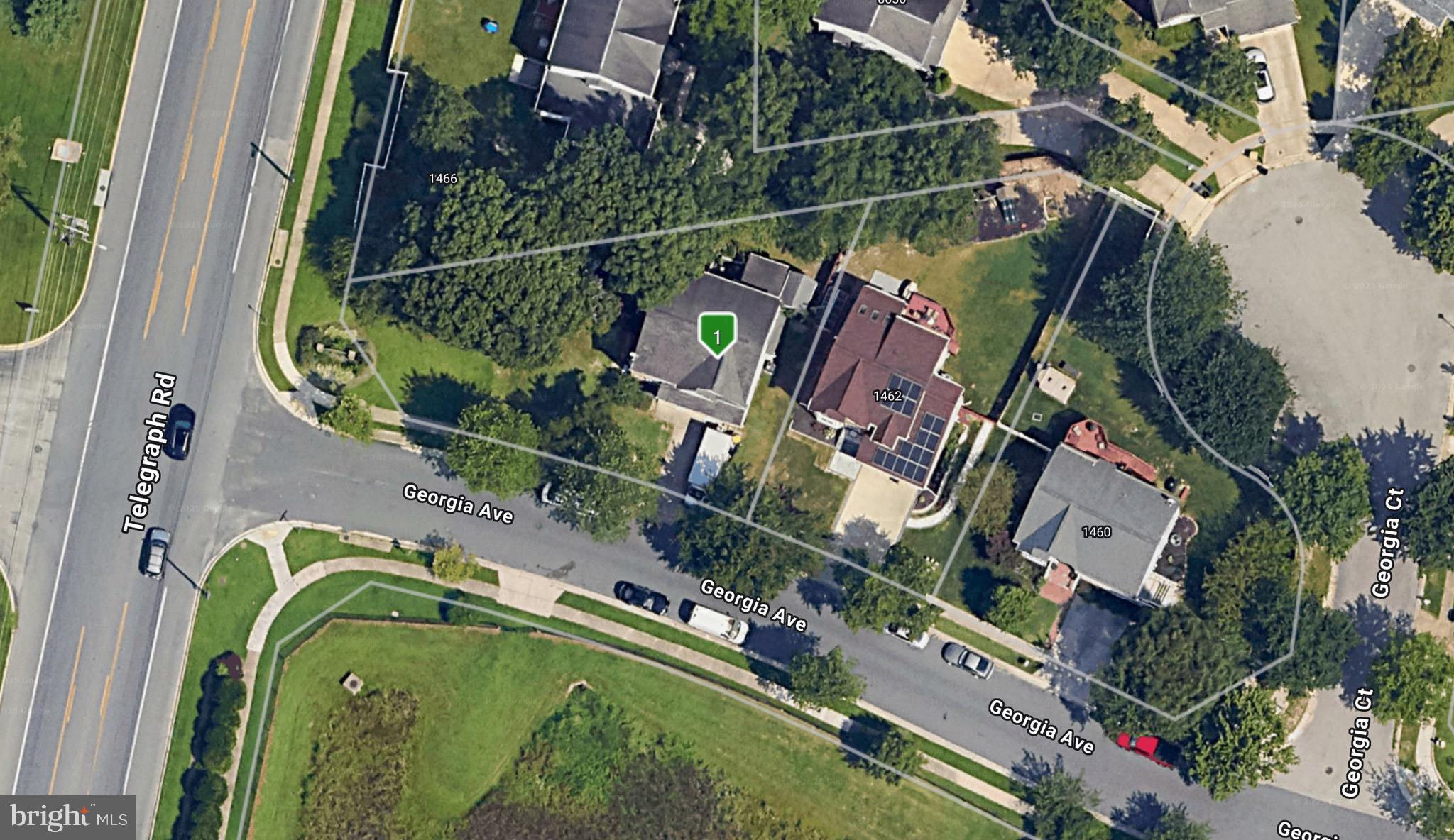 ASHTON - Residential