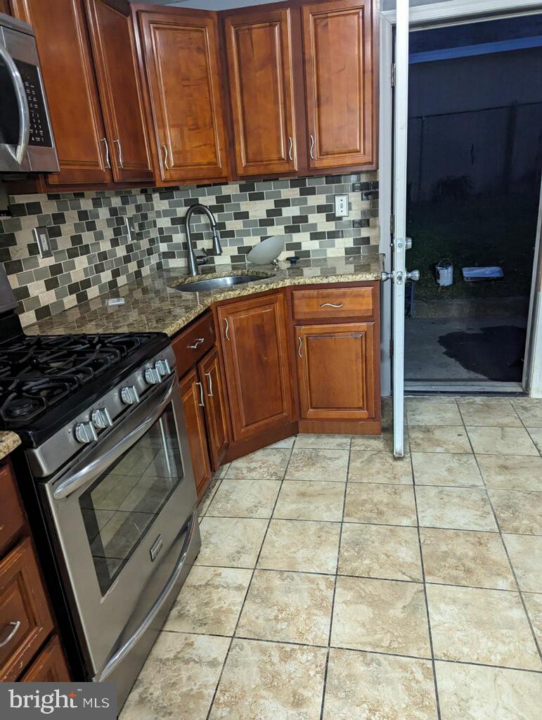 GERMANTOWN - Residential Lease