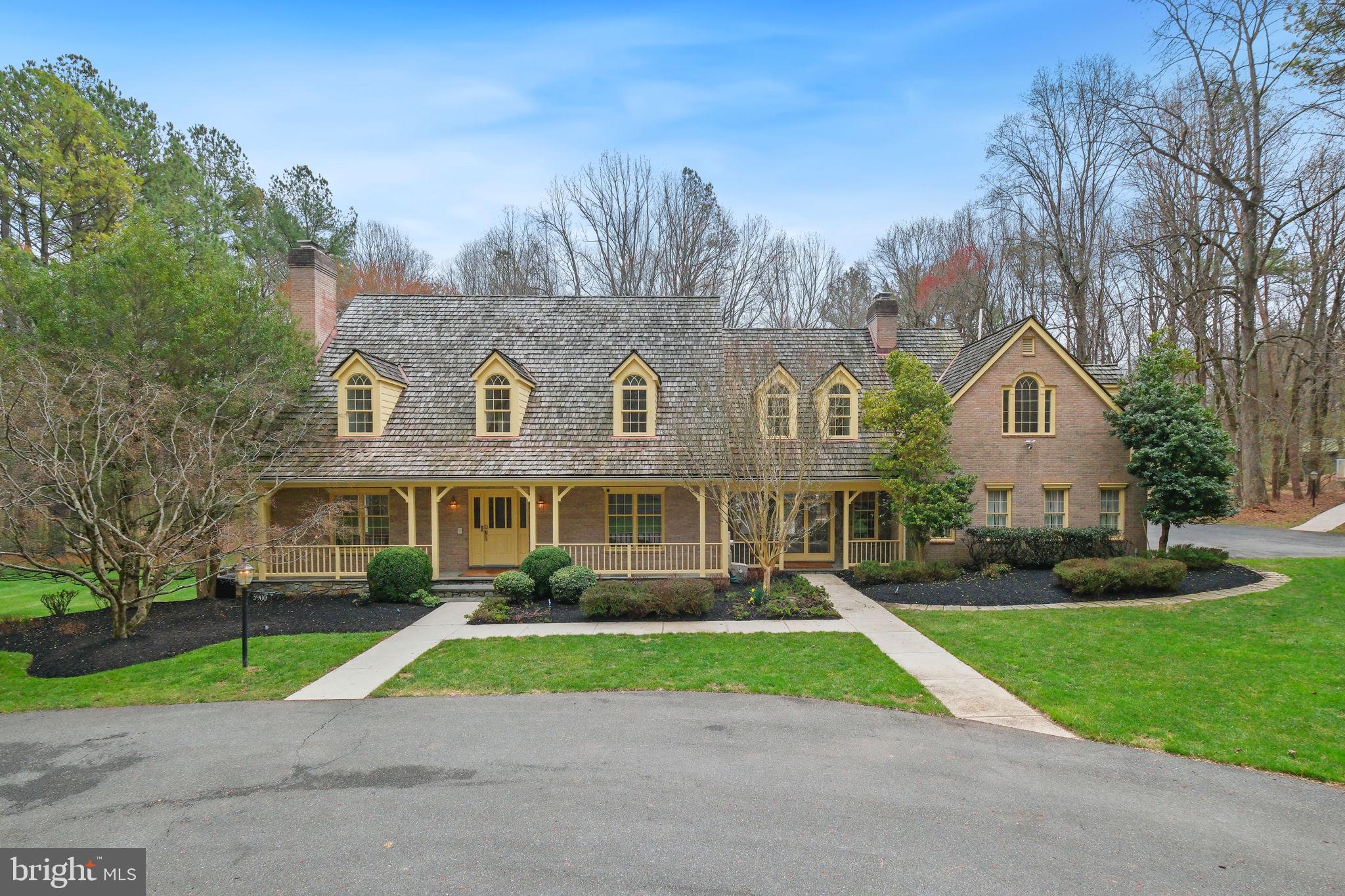 AVERY VILLAGE - Residential