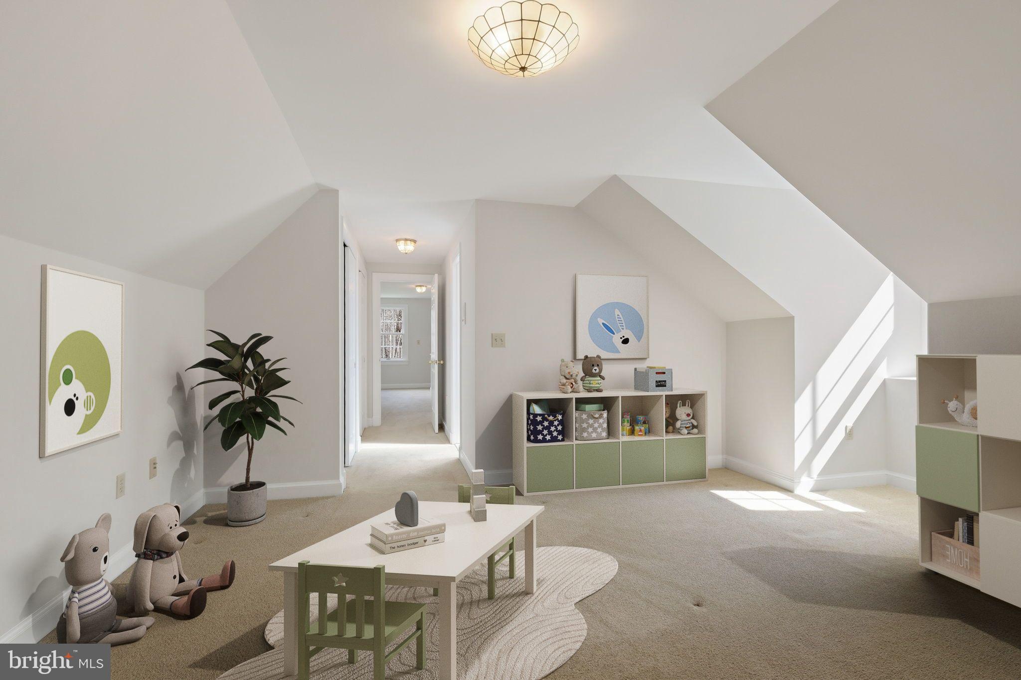 AVERY VILLAGE - Residential