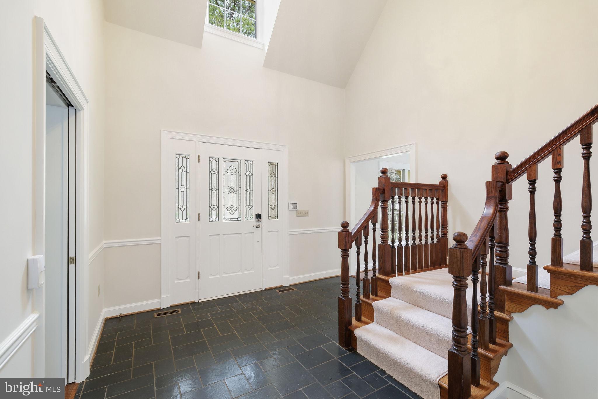 AVERY VILLAGE - Residential