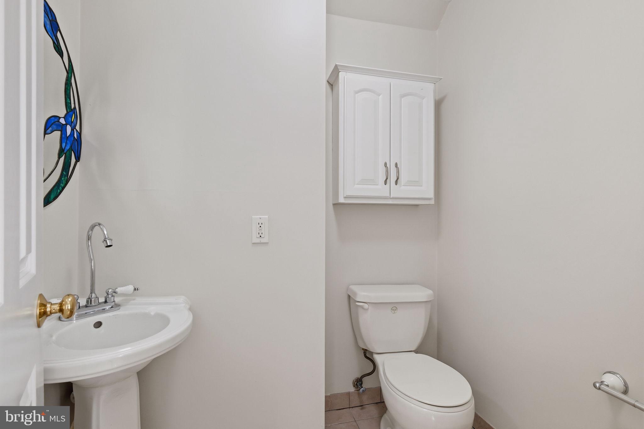 AVERY VILLAGE - Residential