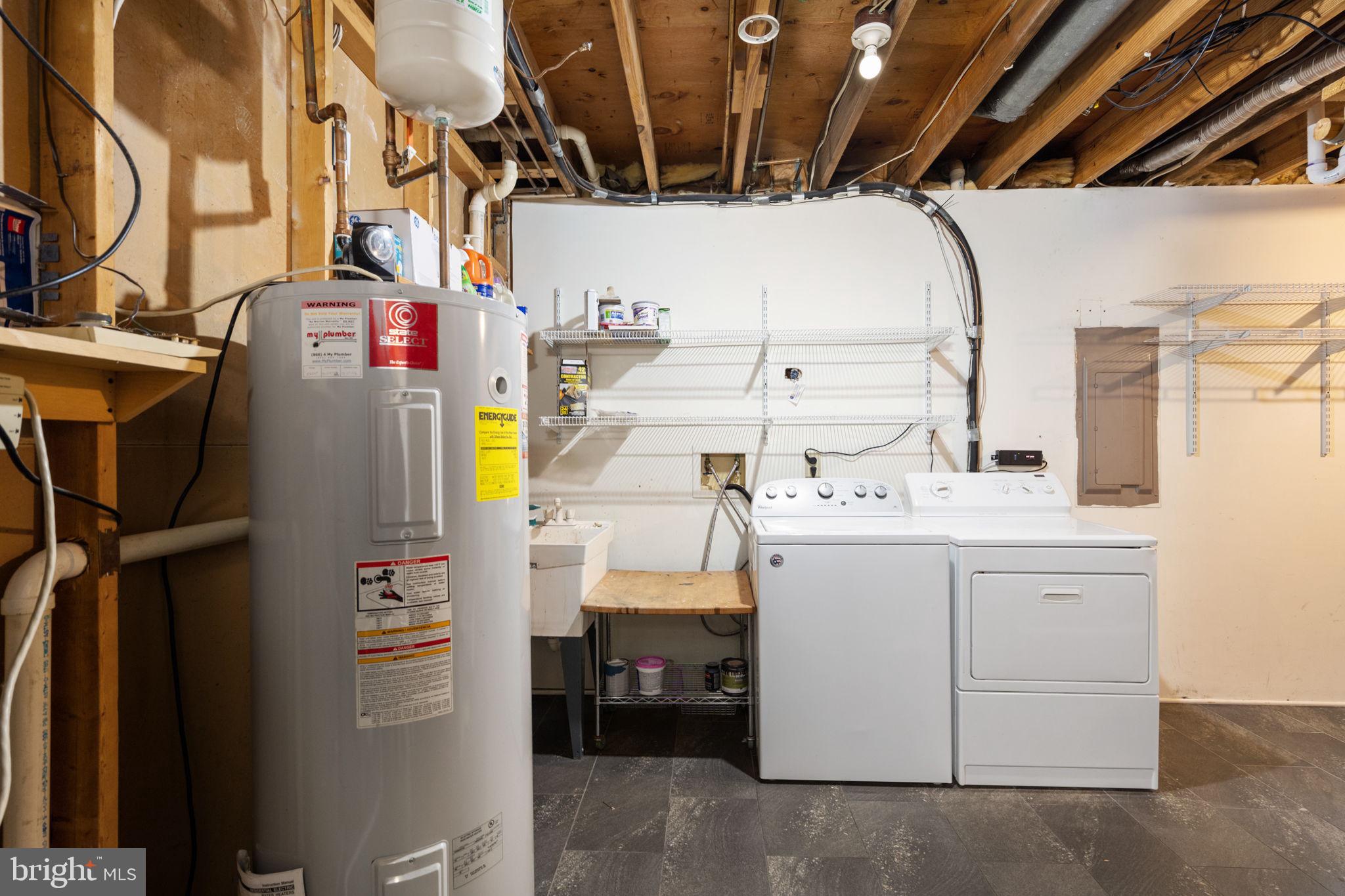 AQUIA HARBOUR - Residential