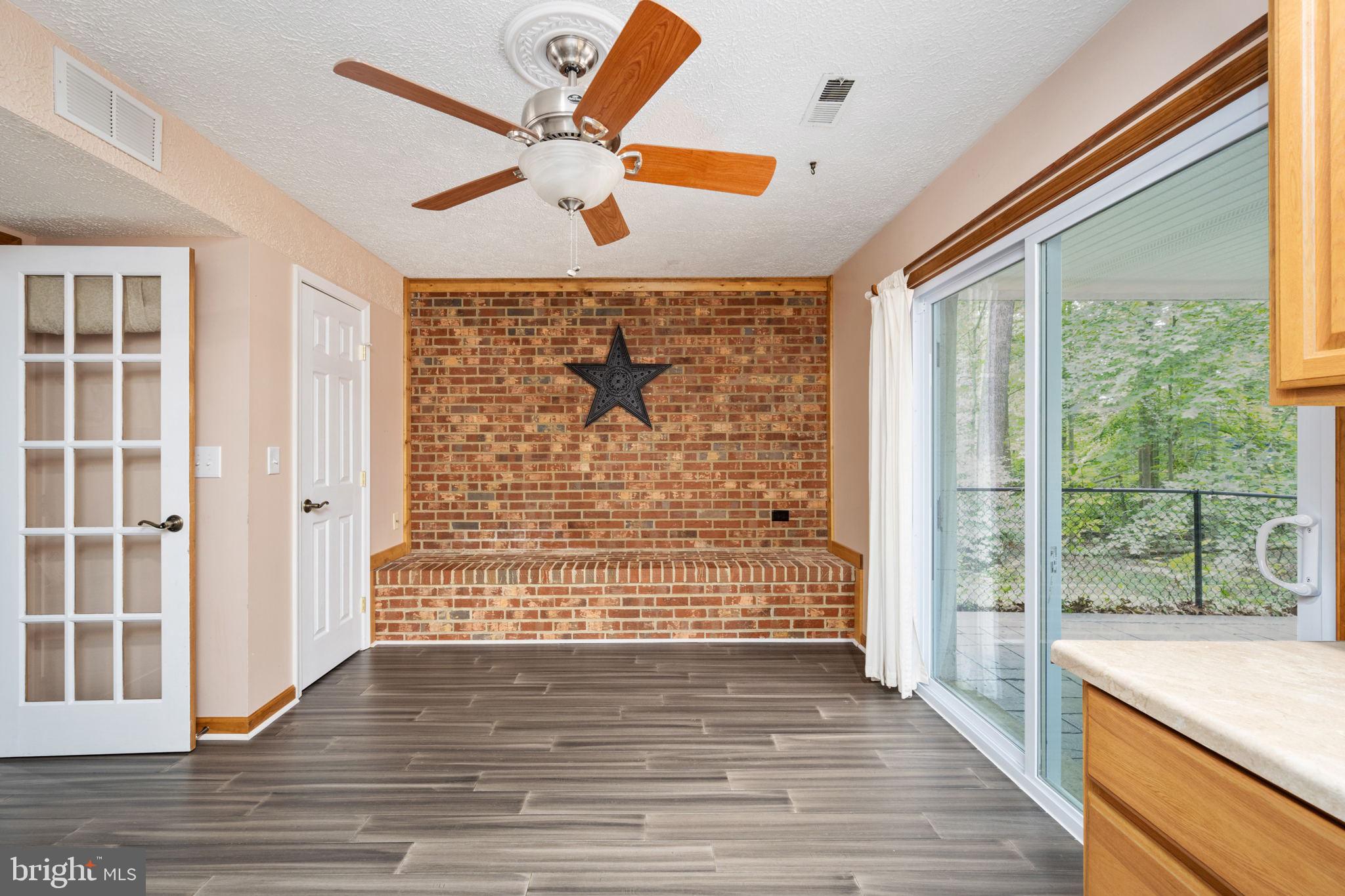 AQUIA HARBOUR - Residential