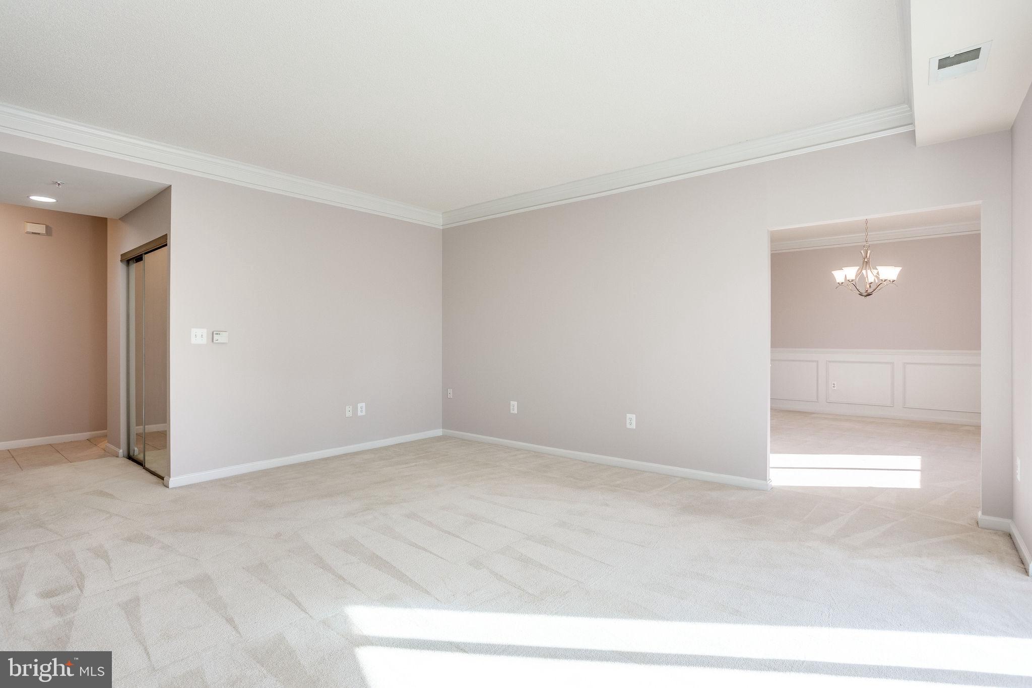 LANSDOWNE WOODS - Residential Lease