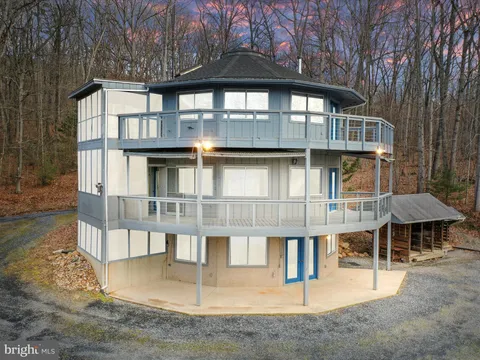 MLS: VASH2010748