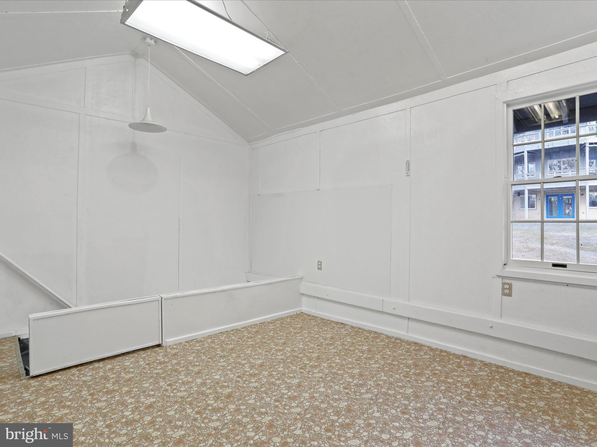 MOUNTAIN WALK - Residential