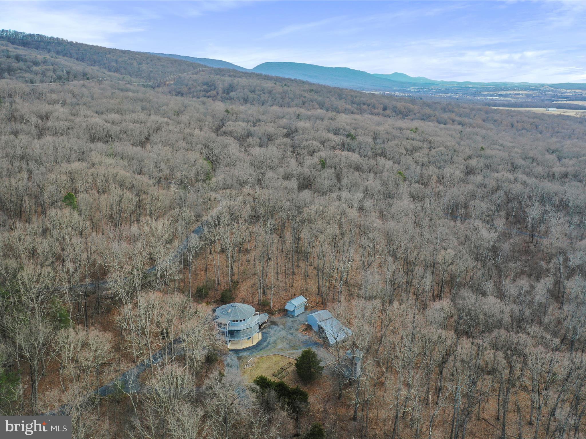 MOUNTAIN WALK - Residential