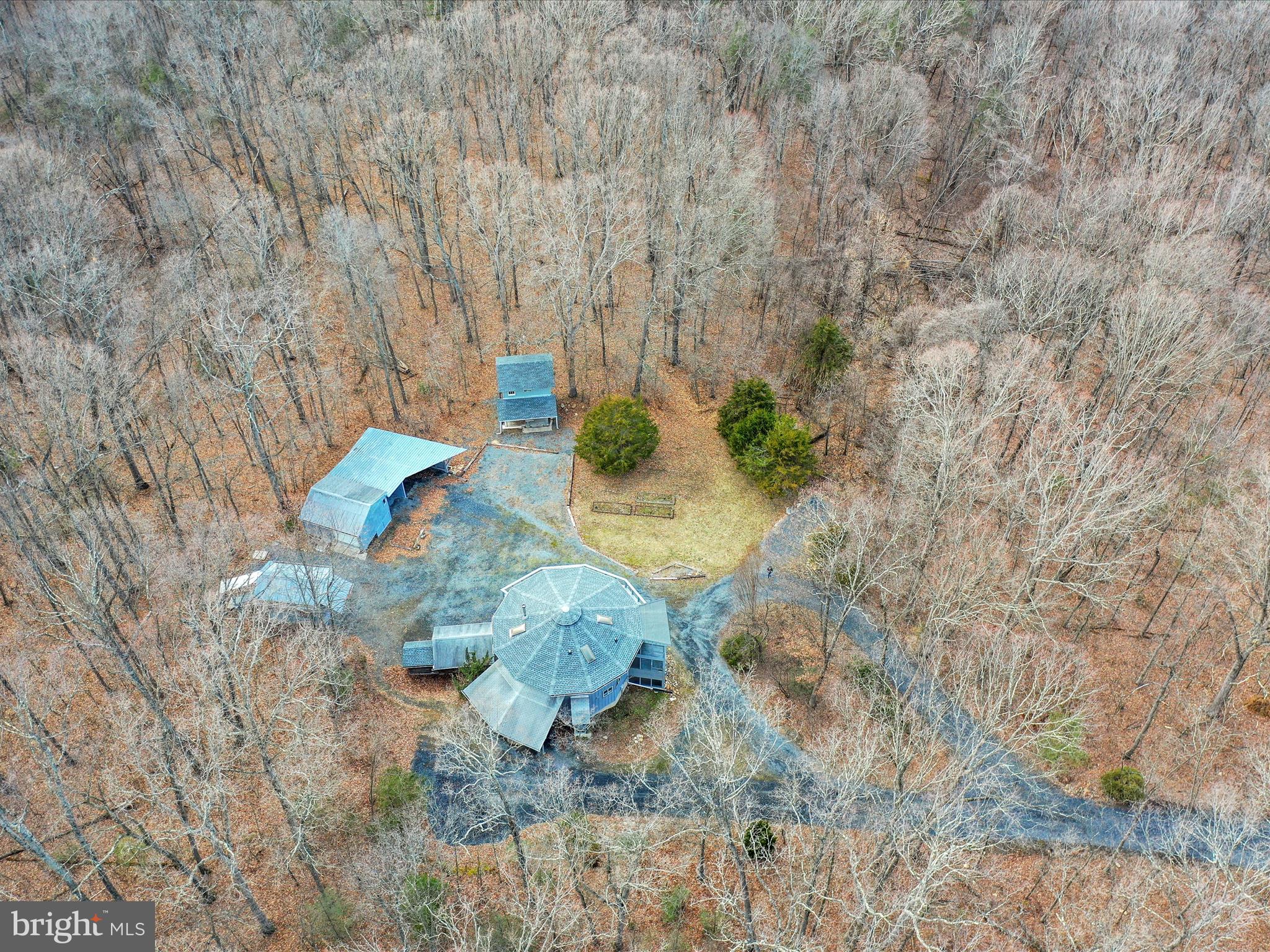 MOUNTAIN WALK - Residential