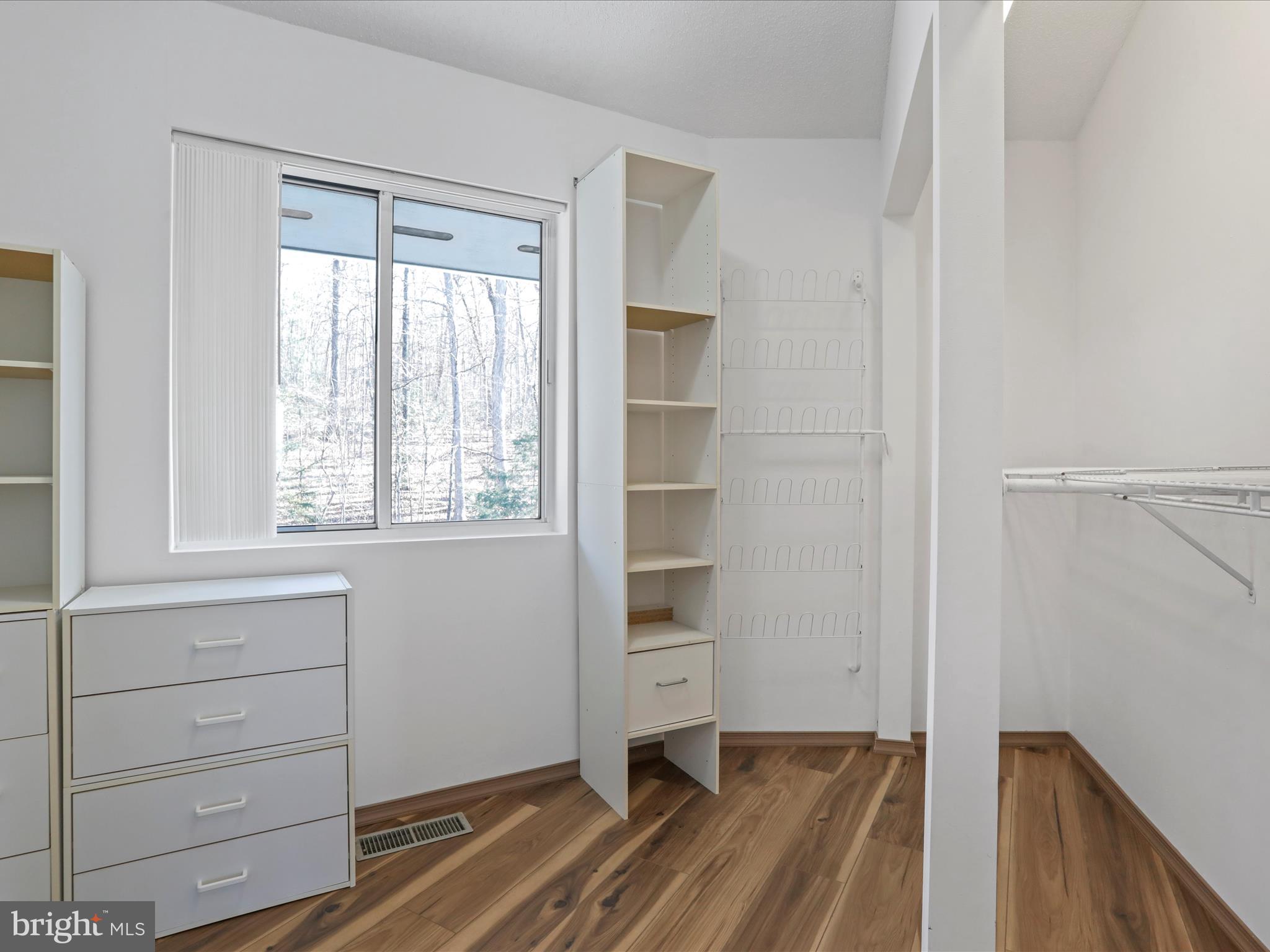 MOUNTAIN WALK - Residential