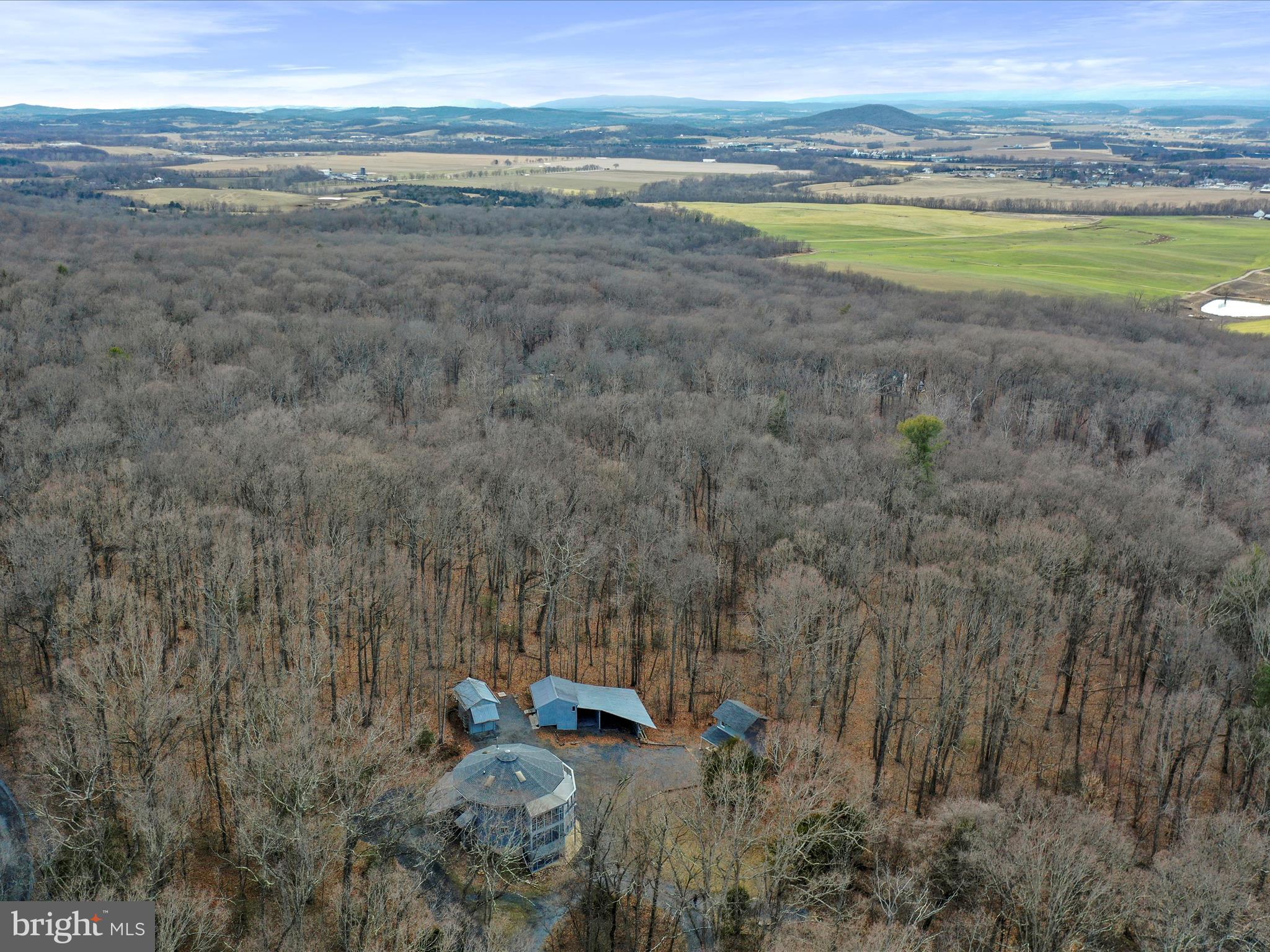 MOUNTAIN WALK - Residential