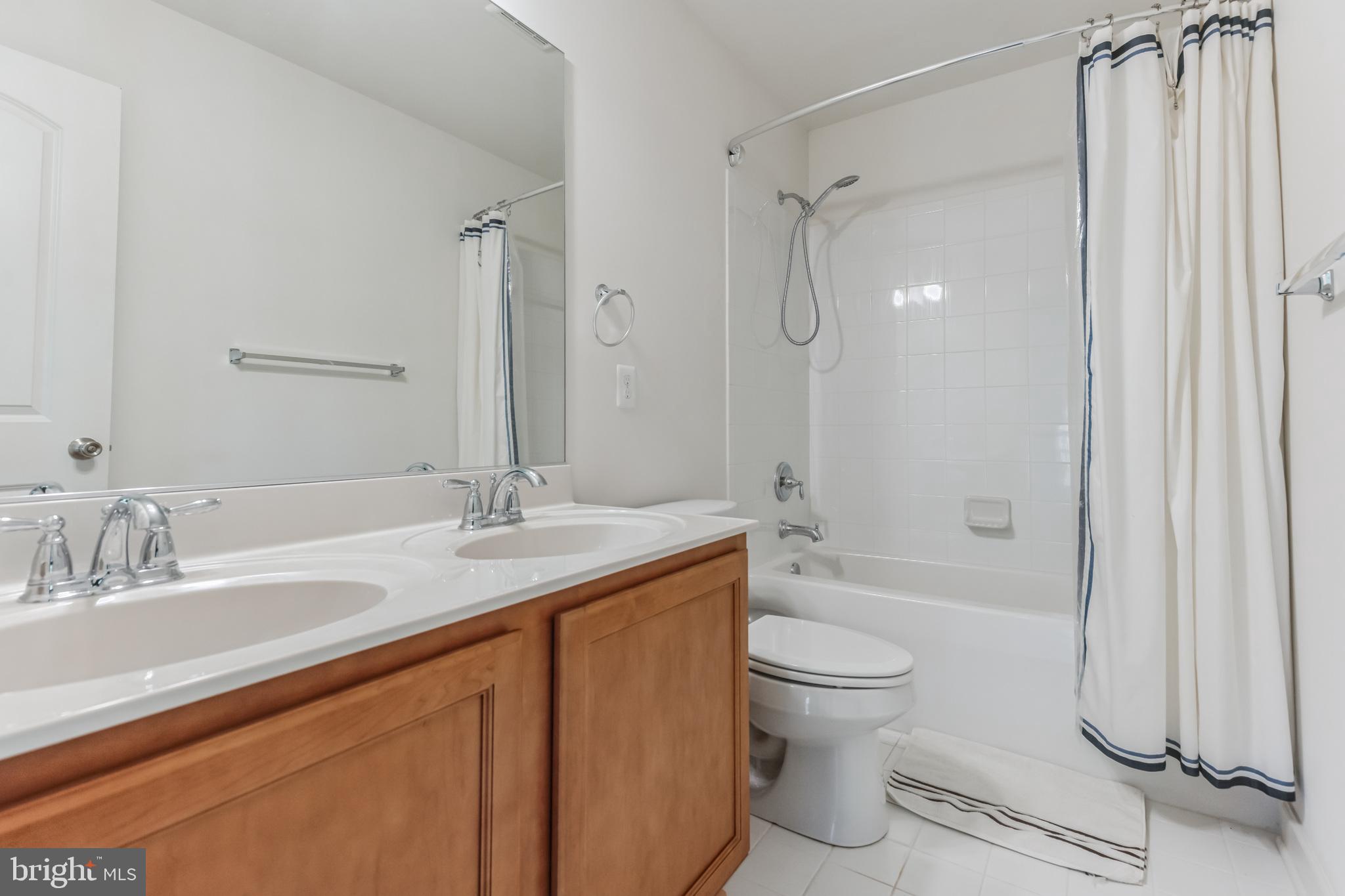 SOUTH PISCATAWAY - Residential