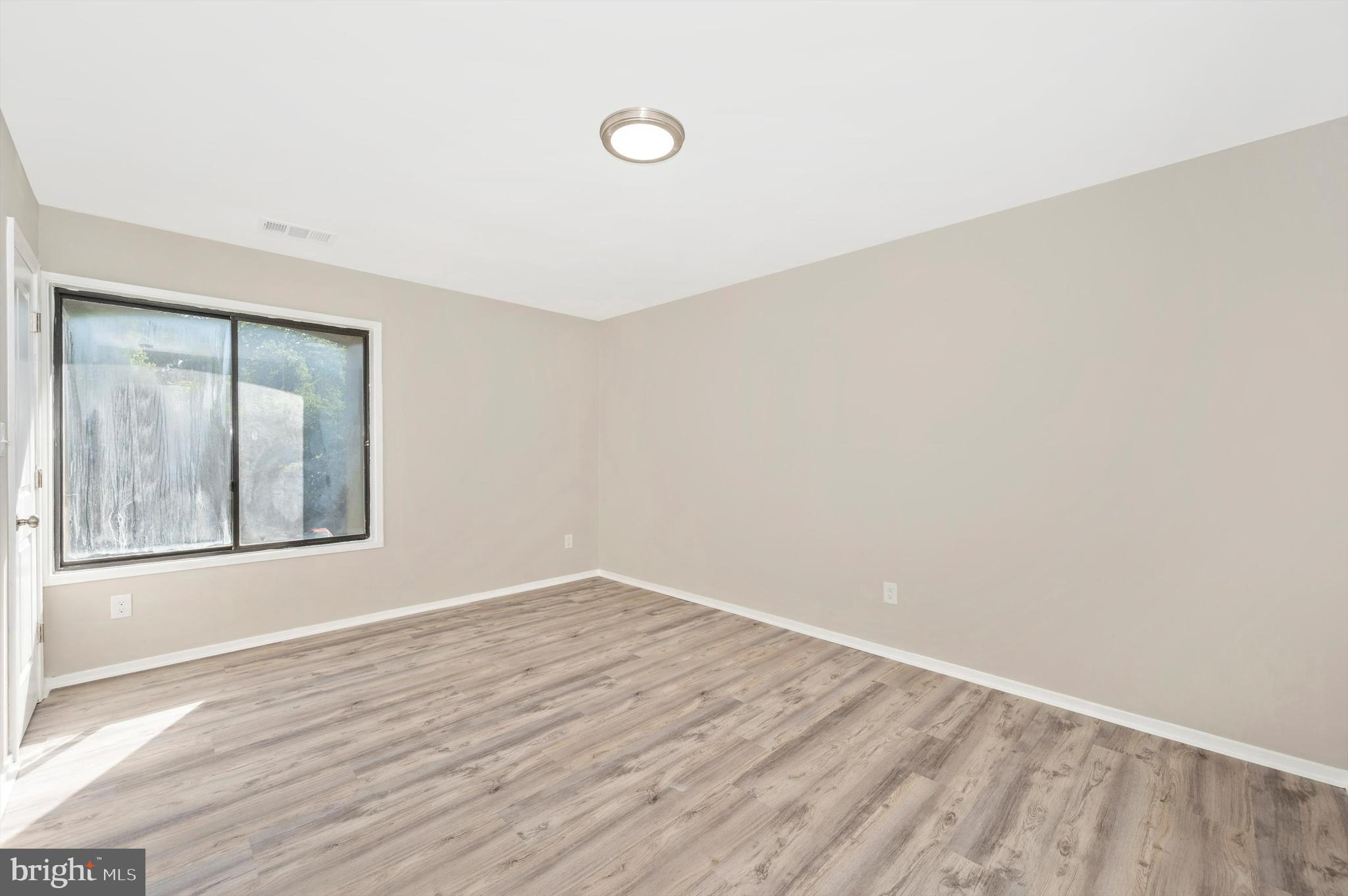 HIGHFIELD - Residential