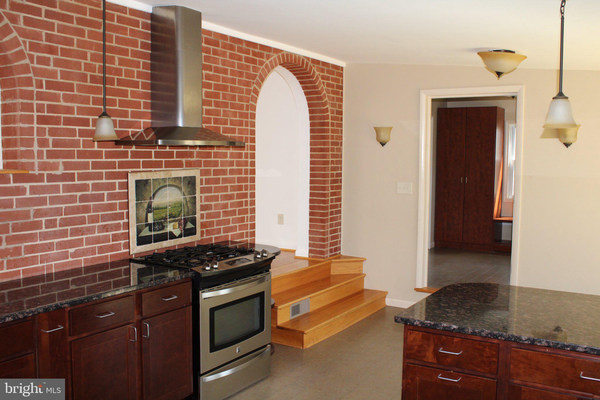 LOISDALE ESTATES - Residential