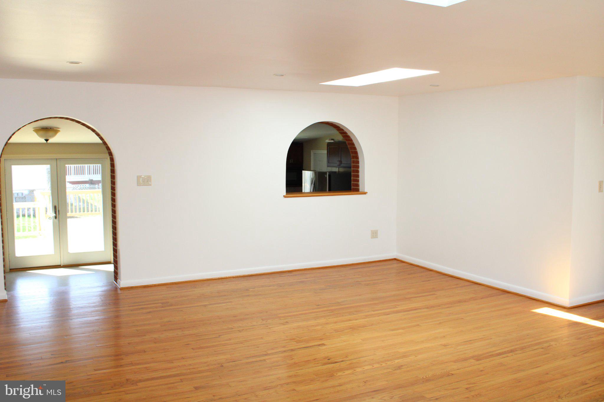 LOISDALE ESTATES - Residential