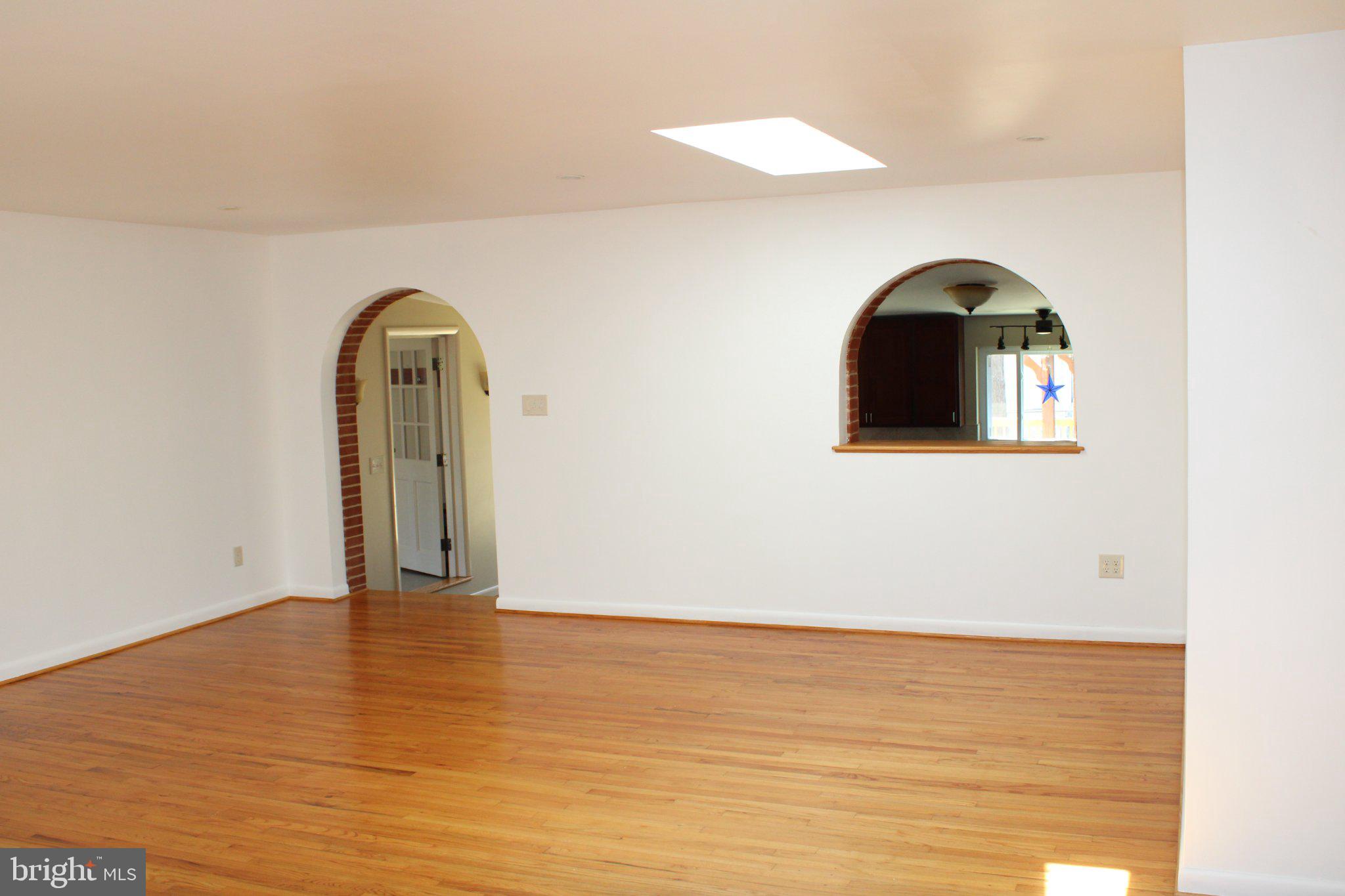 LOISDALE ESTATES - Residential