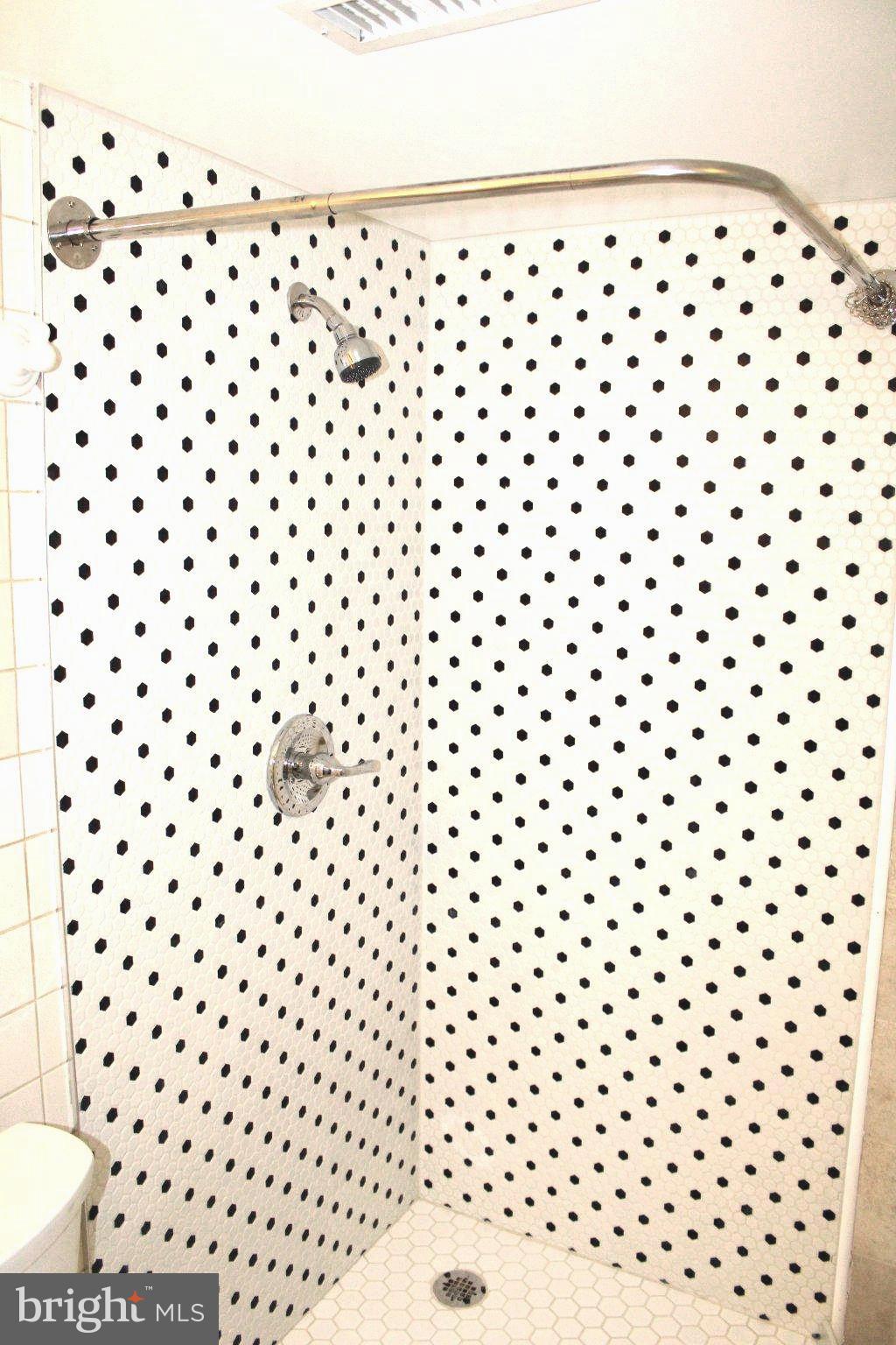 LOISDALE ESTATES - Residential