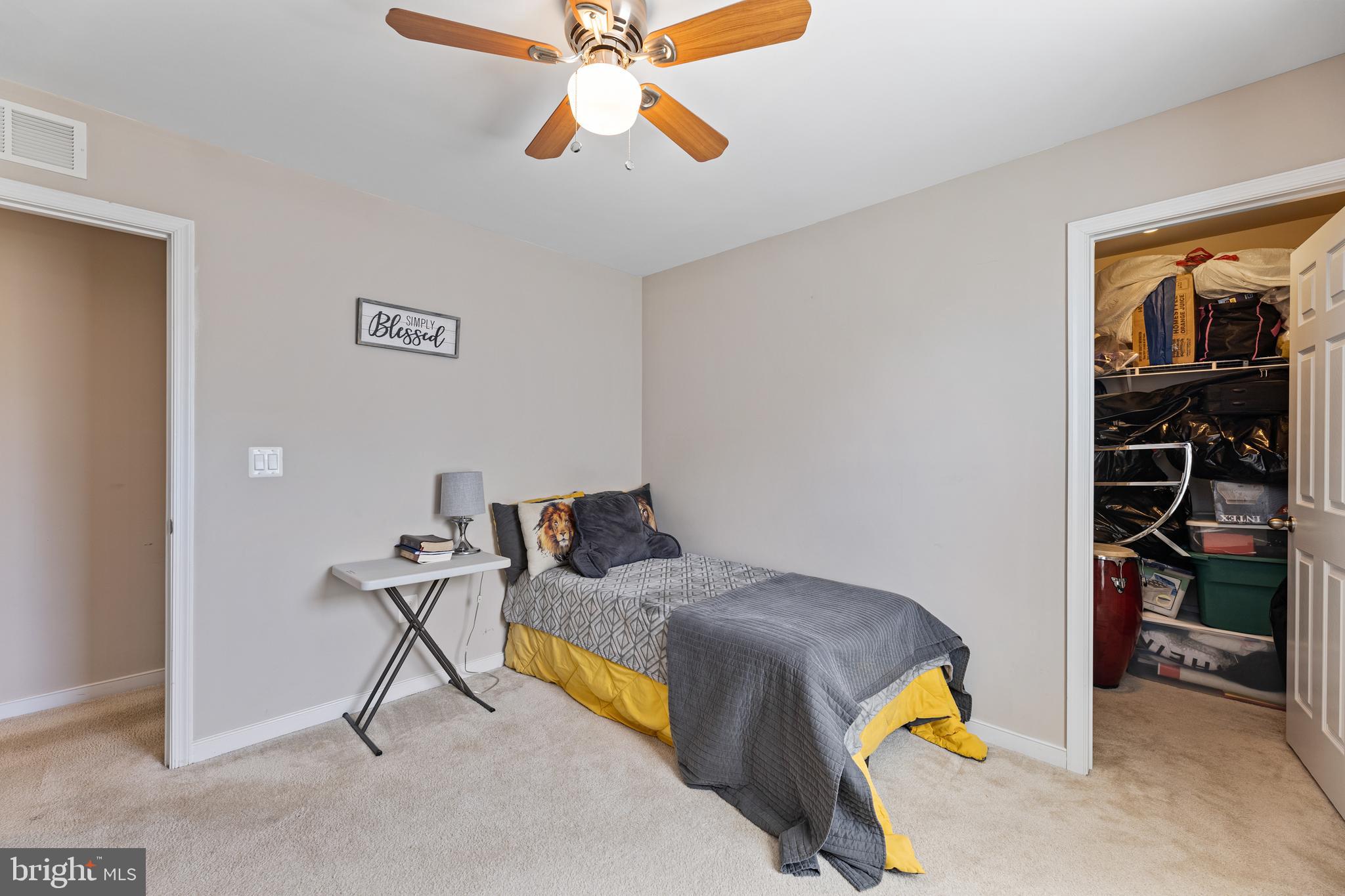 STONEWELL - Residential