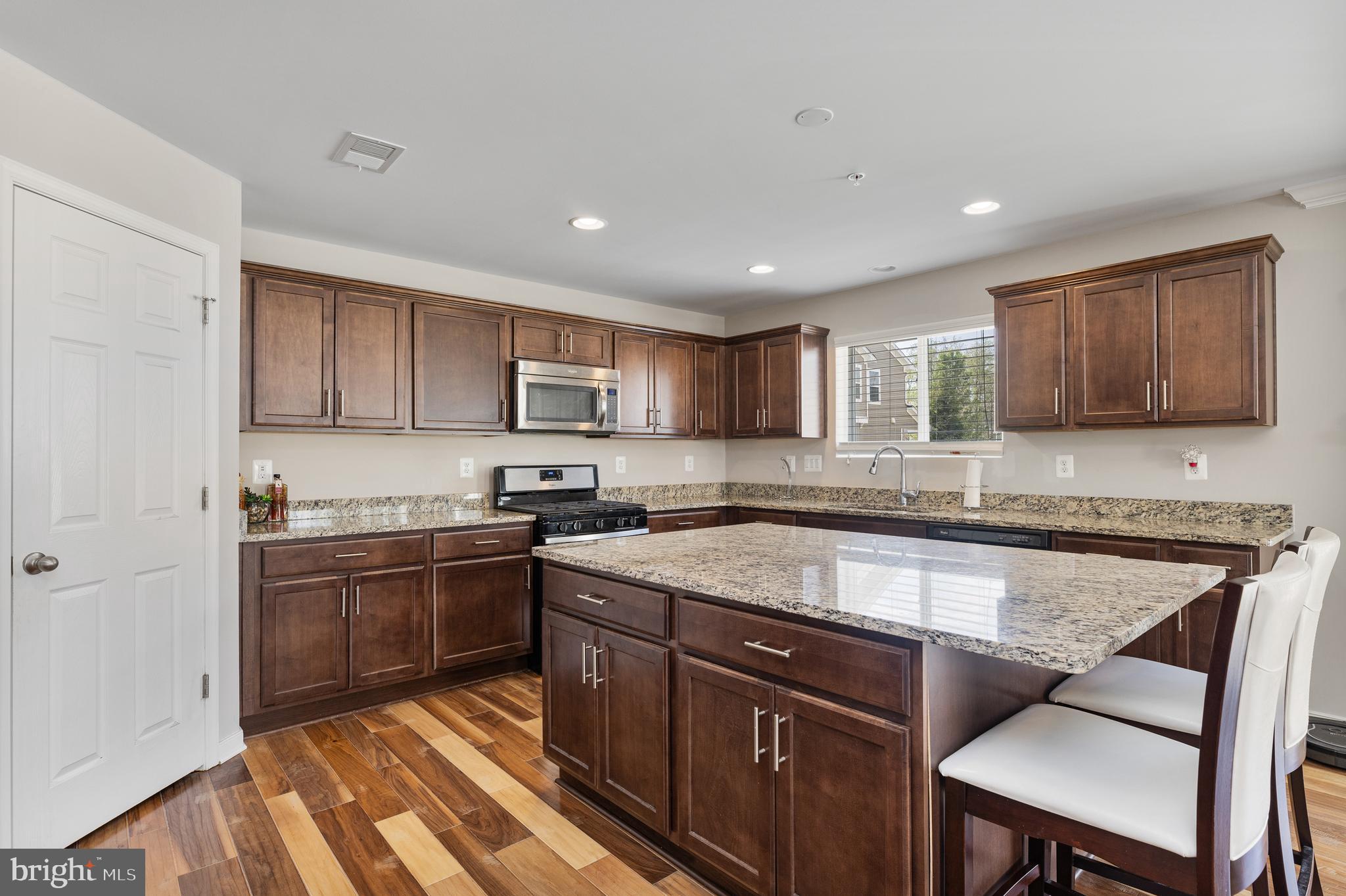 STONEWELL - Residential