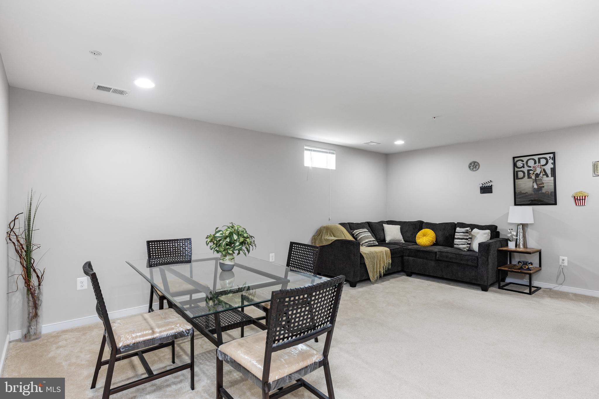 STONEWELL - Residential