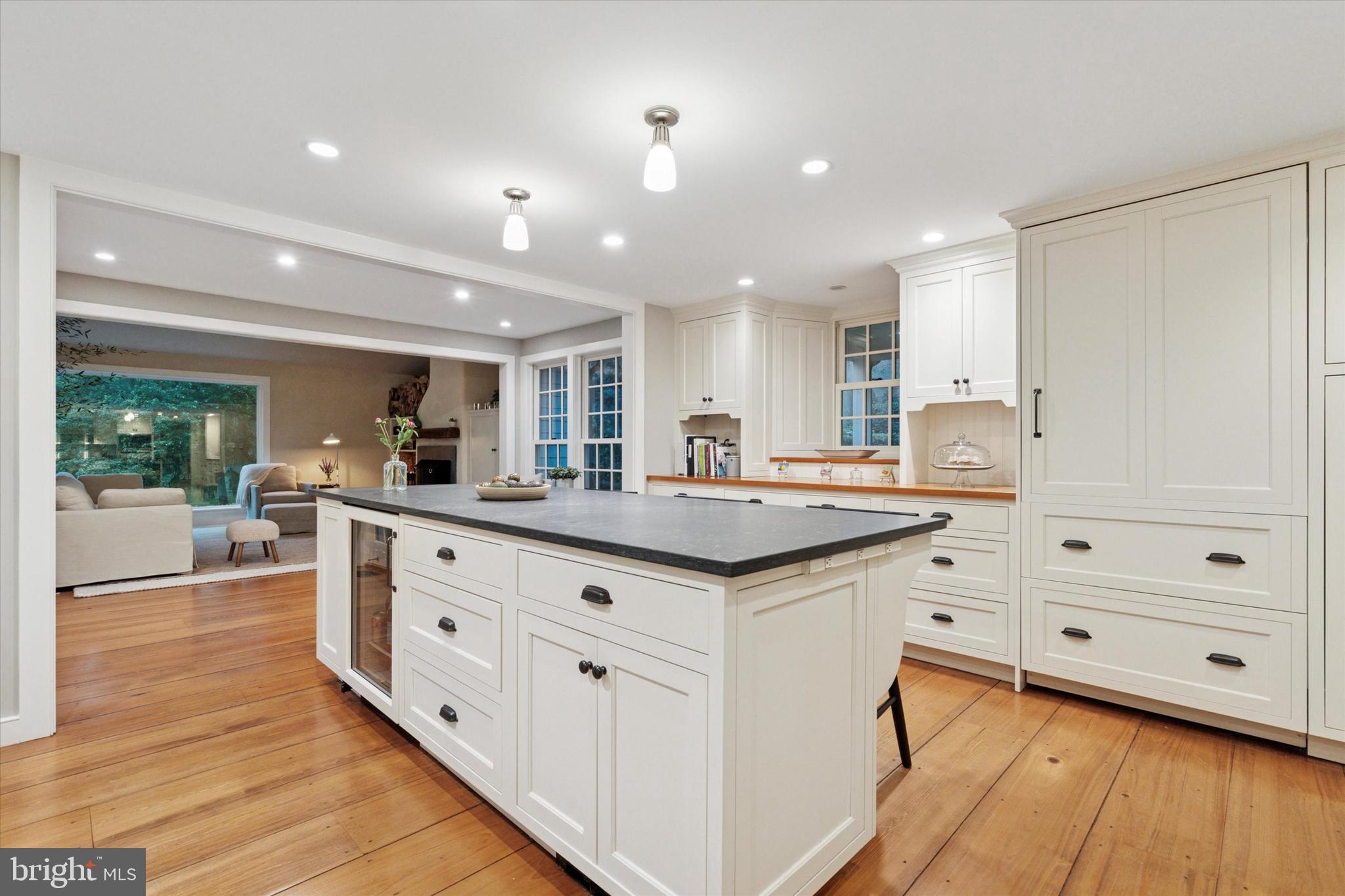 DOYLESTOWN - Residential