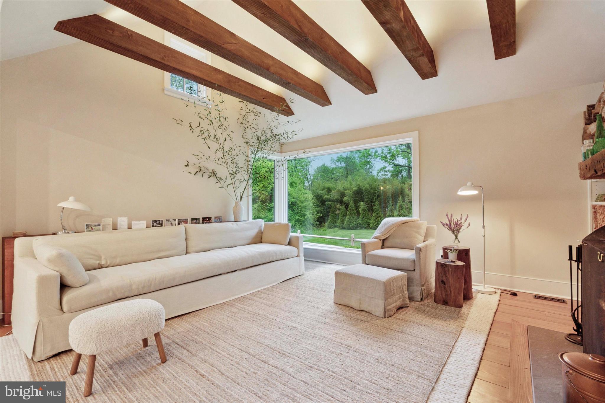 DOYLESTOWN - Residential