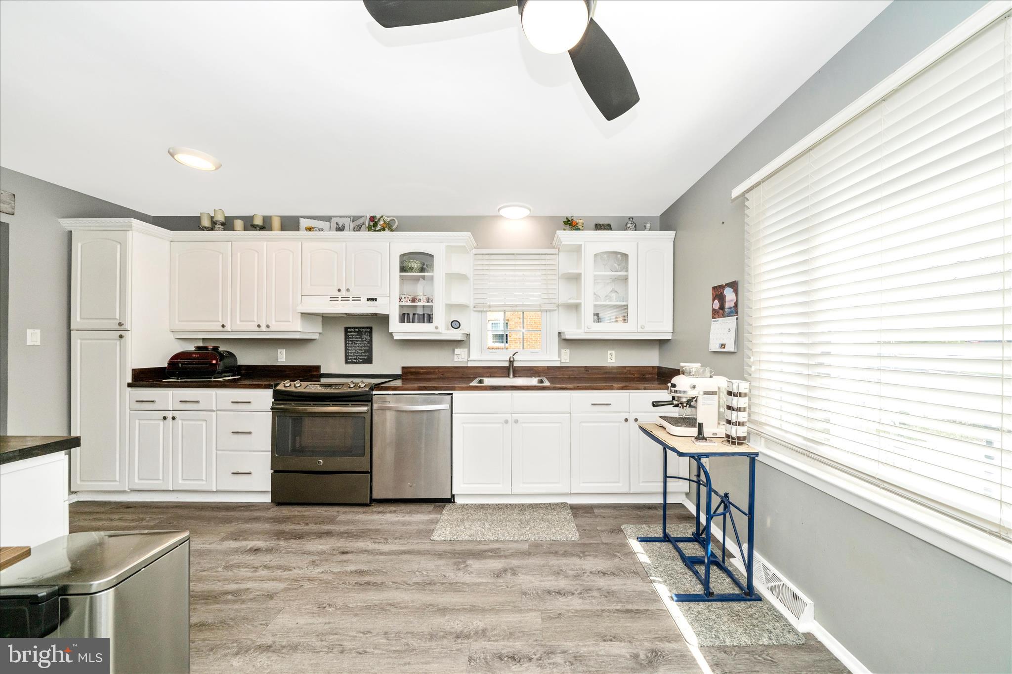 WOODSIDE STATION - Residential