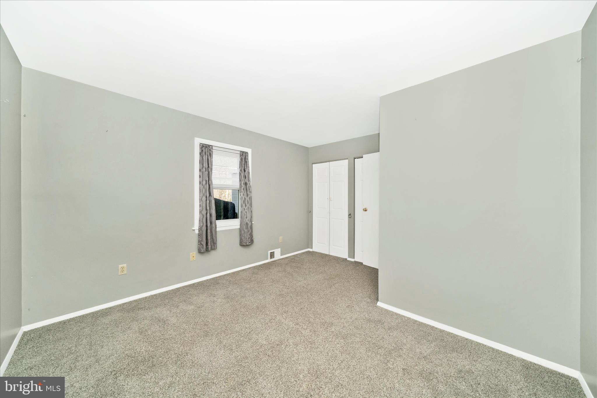 WOODSIDE STATION - Residential