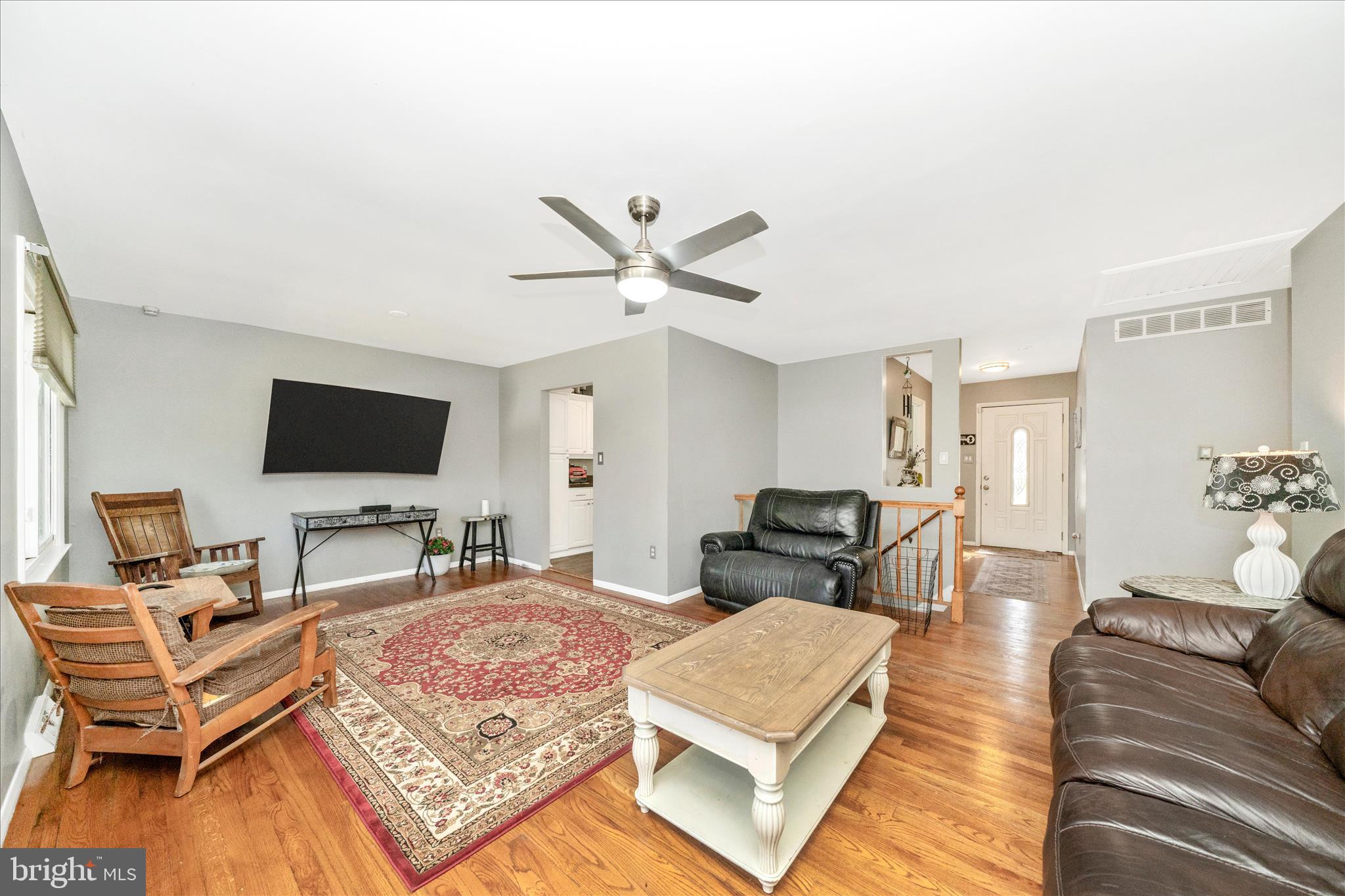 WOODSIDE STATION - Residential